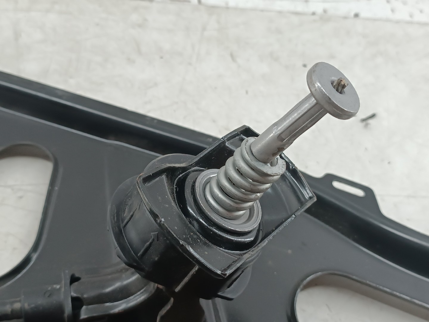 Suporte de pneu suplente PEUGEOT 5008 II | 16 -  Imagem-1