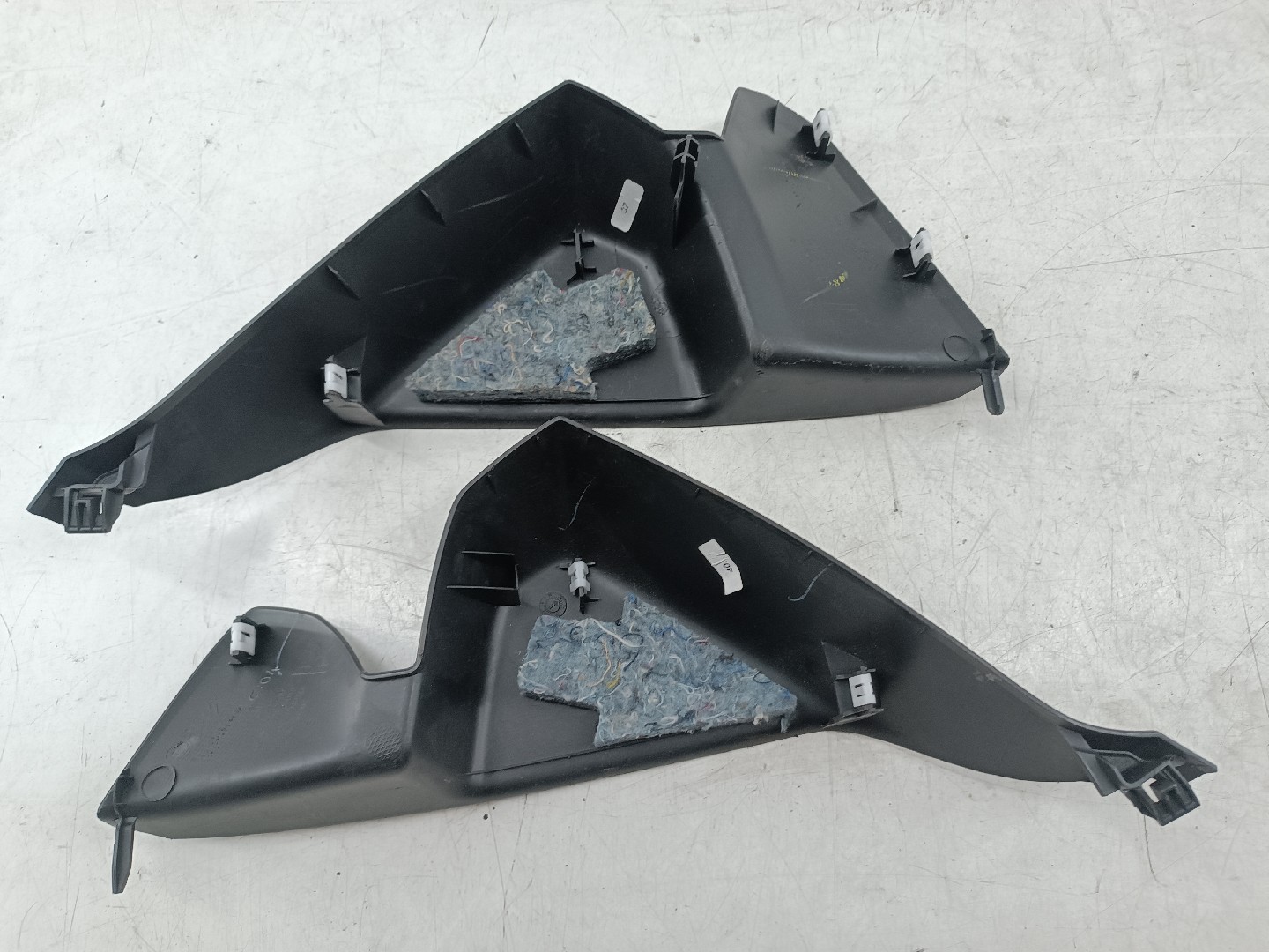 Tampa lateral de tablier PEUGEOT 3008 SUV (M_) | 16 - 