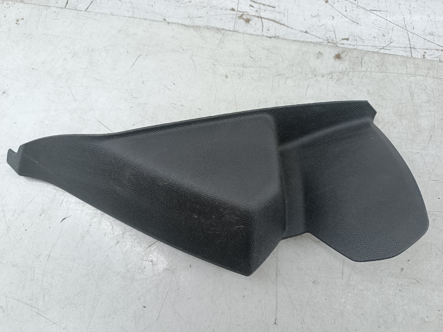 Tampa lateral de tablier PEUGEOT 3008 SUV (M_) | 16 -  Imagem-4