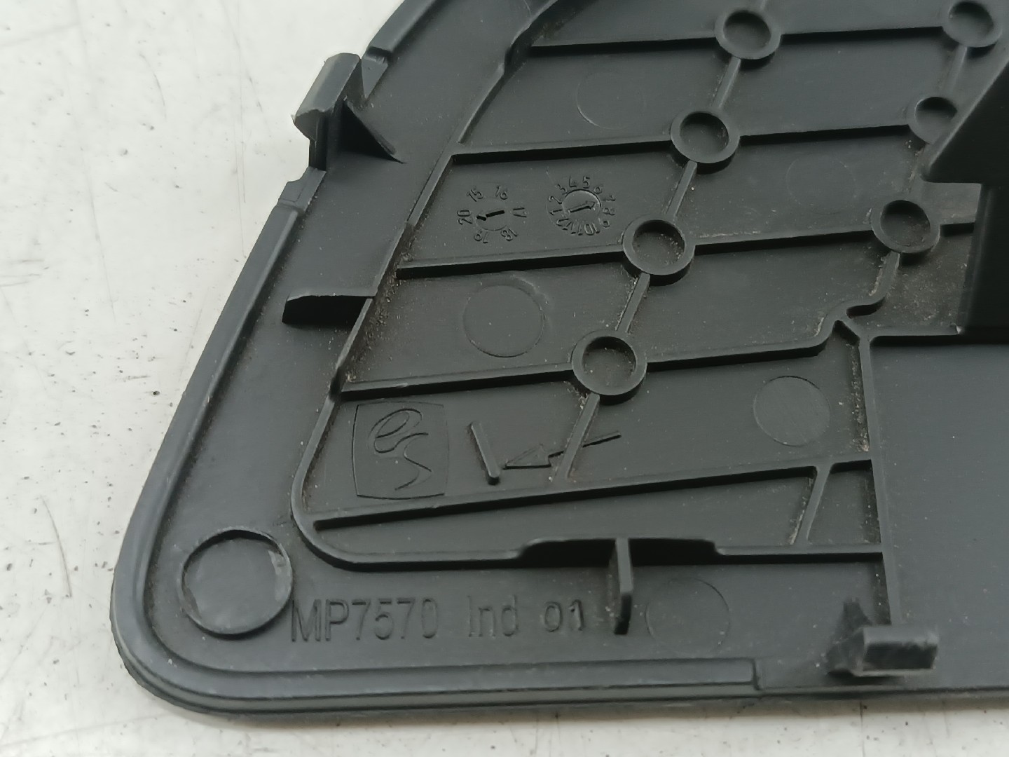 Acabamento Interior PEUGEOT 5008 II | 16 -  Imagem-1