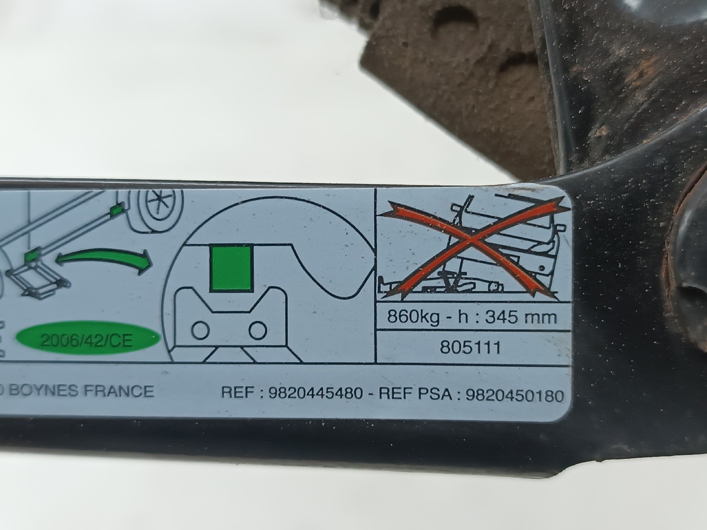 Macaco PEUGEOT 3008 SUV (M_) | 16 -  Imagem-1