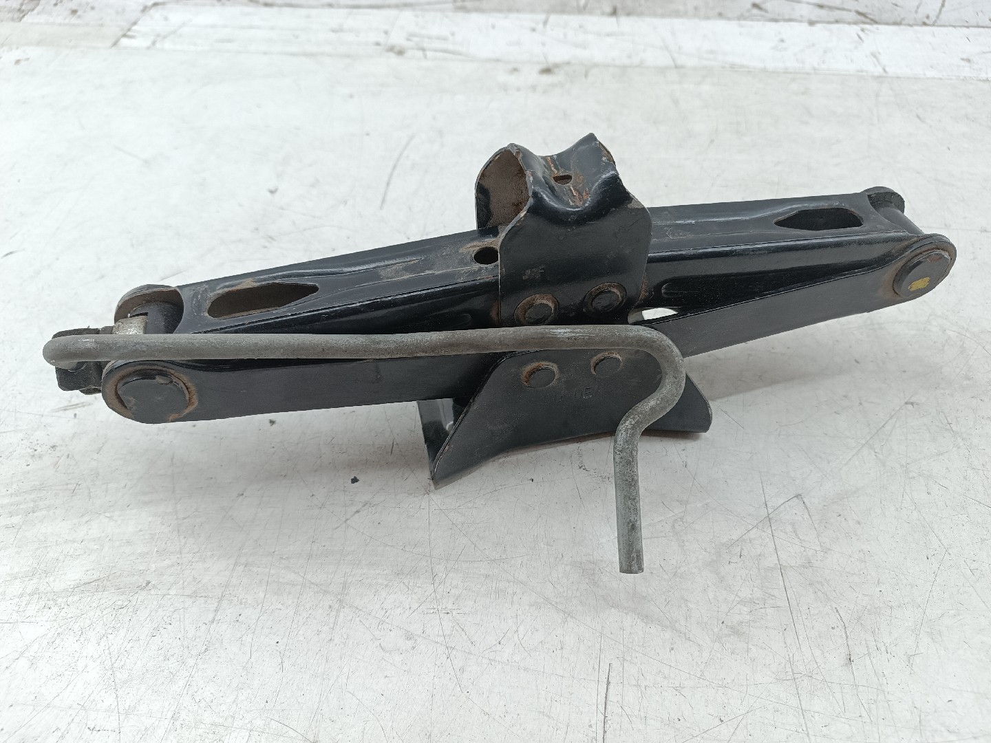 Macaco PEUGEOT 3008 SUV (M_) | 16 -  Imagem-4