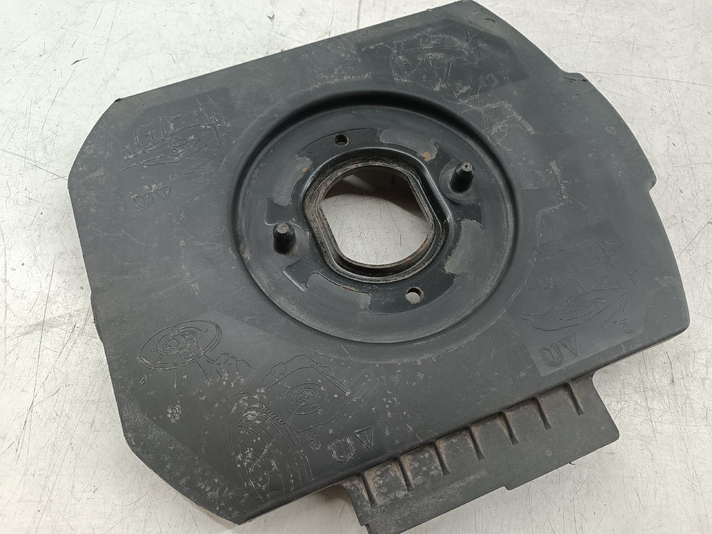 Tampa PEUGEOT 5008 II | 16 -  Imagem-5