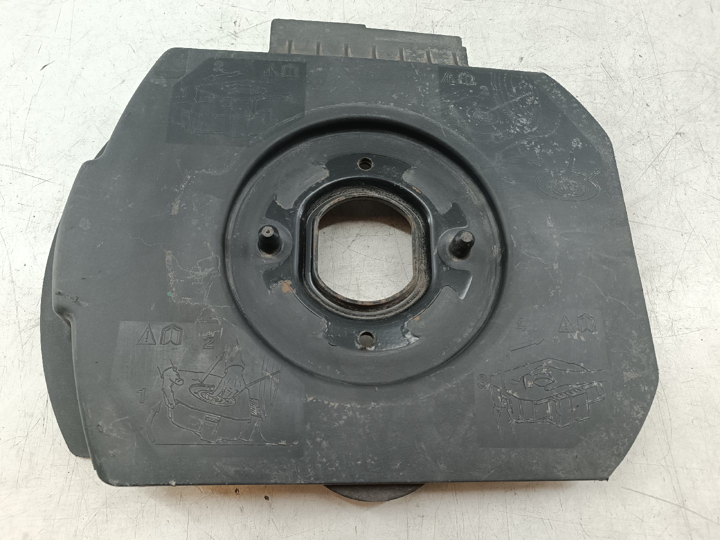 Tampa PEUGEOT 5008 II | 16 -  Imagem-4