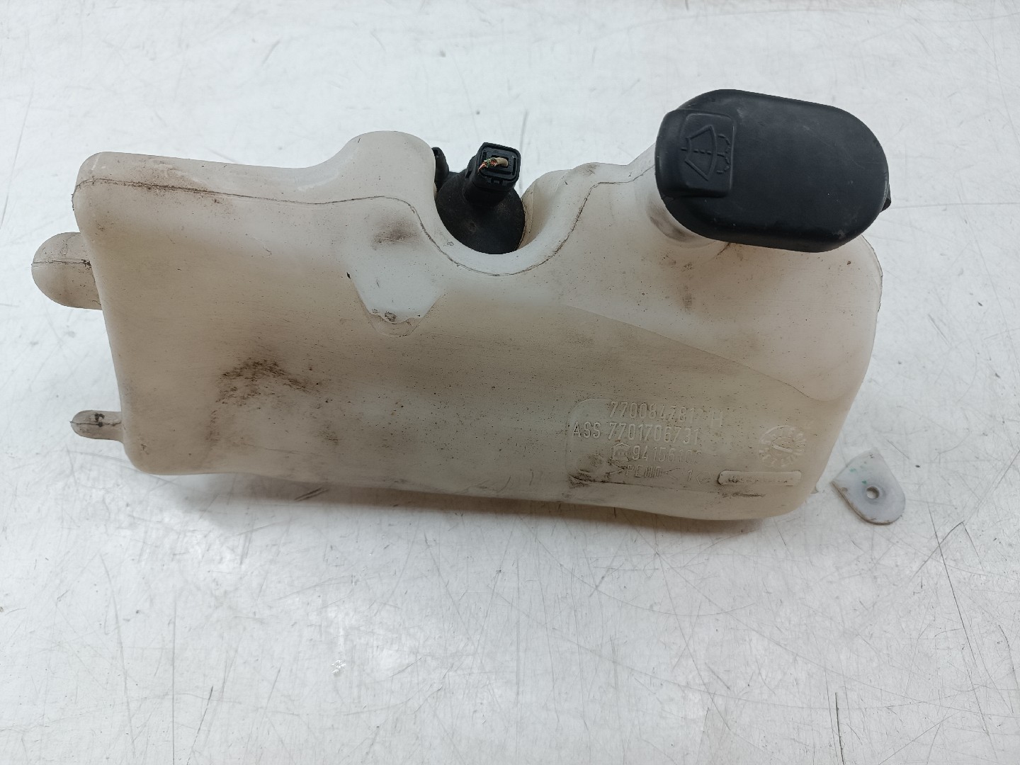 Reservatório de água do limpa para-brisas RENAULT CLIO II (BB_, CB_) | 98 - 