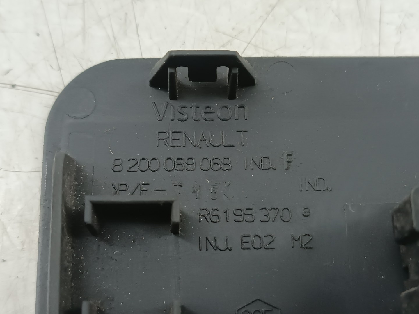 Moldura de tablier RENAULT CLIO II (BB_, CB_) | 98 -  Imagem-1