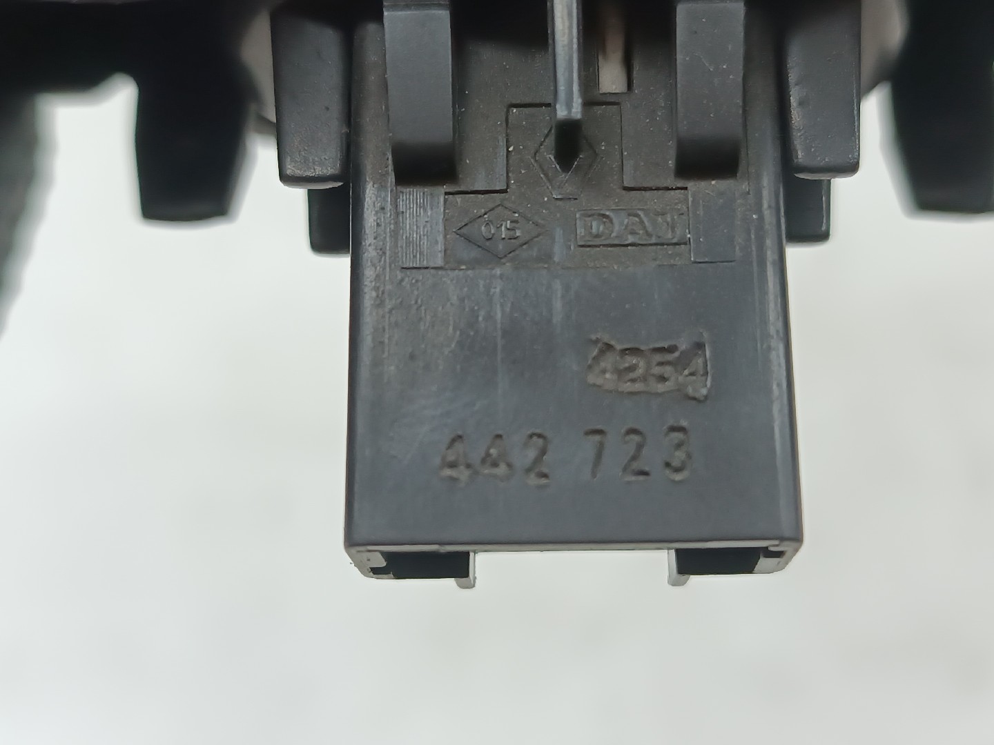 Conjunto de botões do tablier RENAULT CLIO II (BB_, CB_) | 98 -  Imagem-2