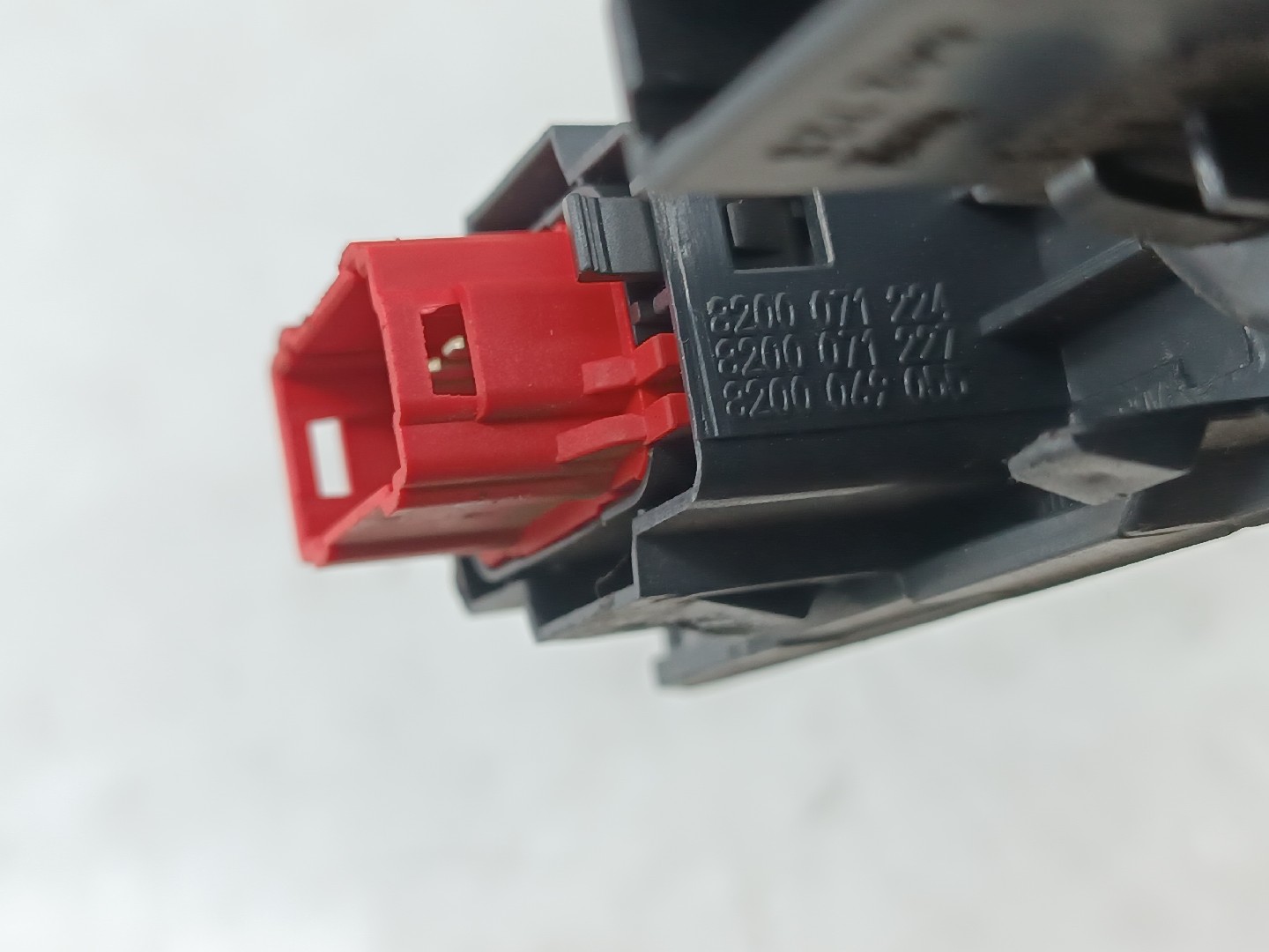 Conjunto de botões do tablier RENAULT CLIO II (BB_, CB_) | 98 -  Imagem-3