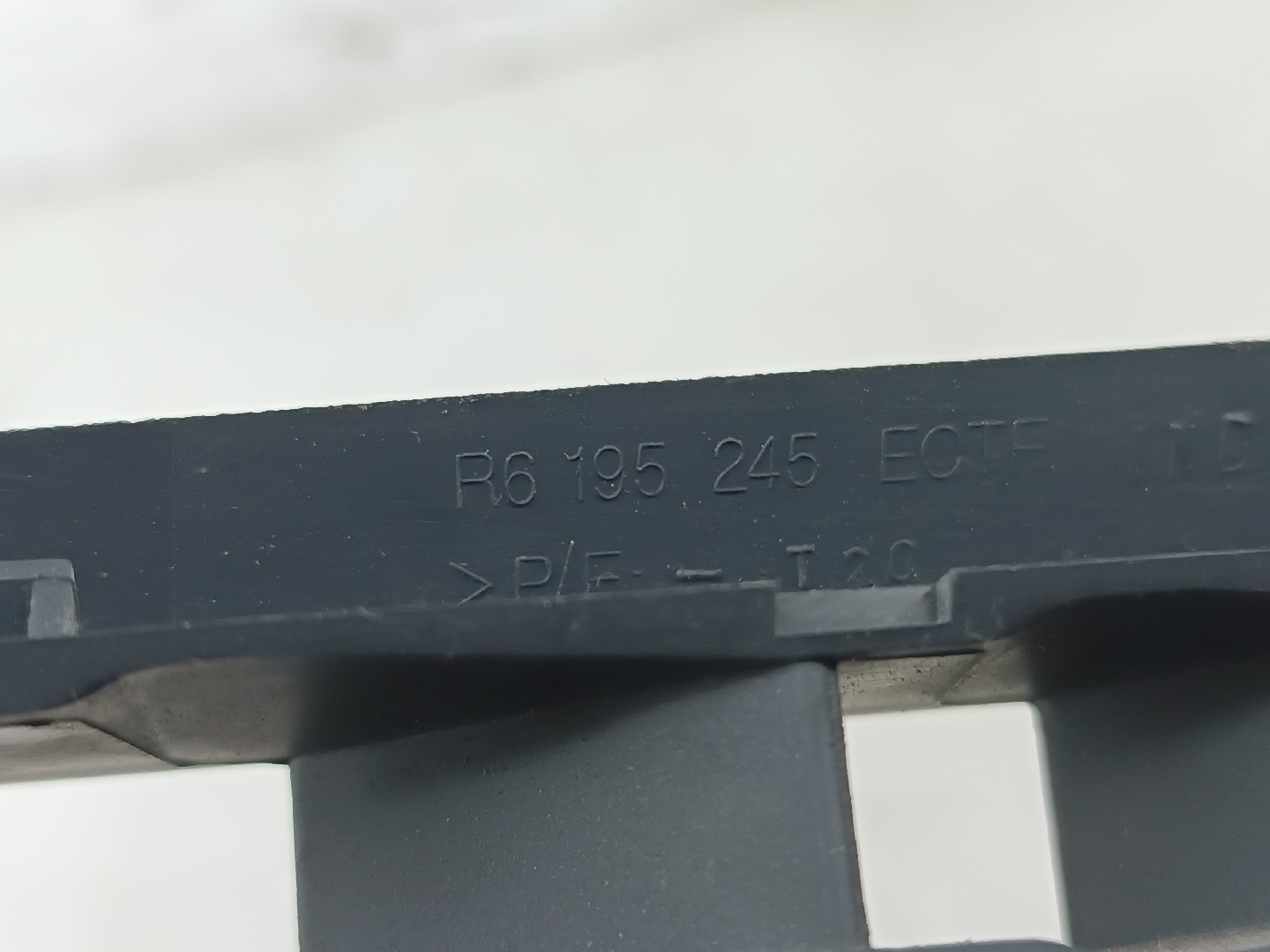 Grelha de ventilação interior RENAULT CLIO II (BB_, CB_) | 98 -  Imagem-2