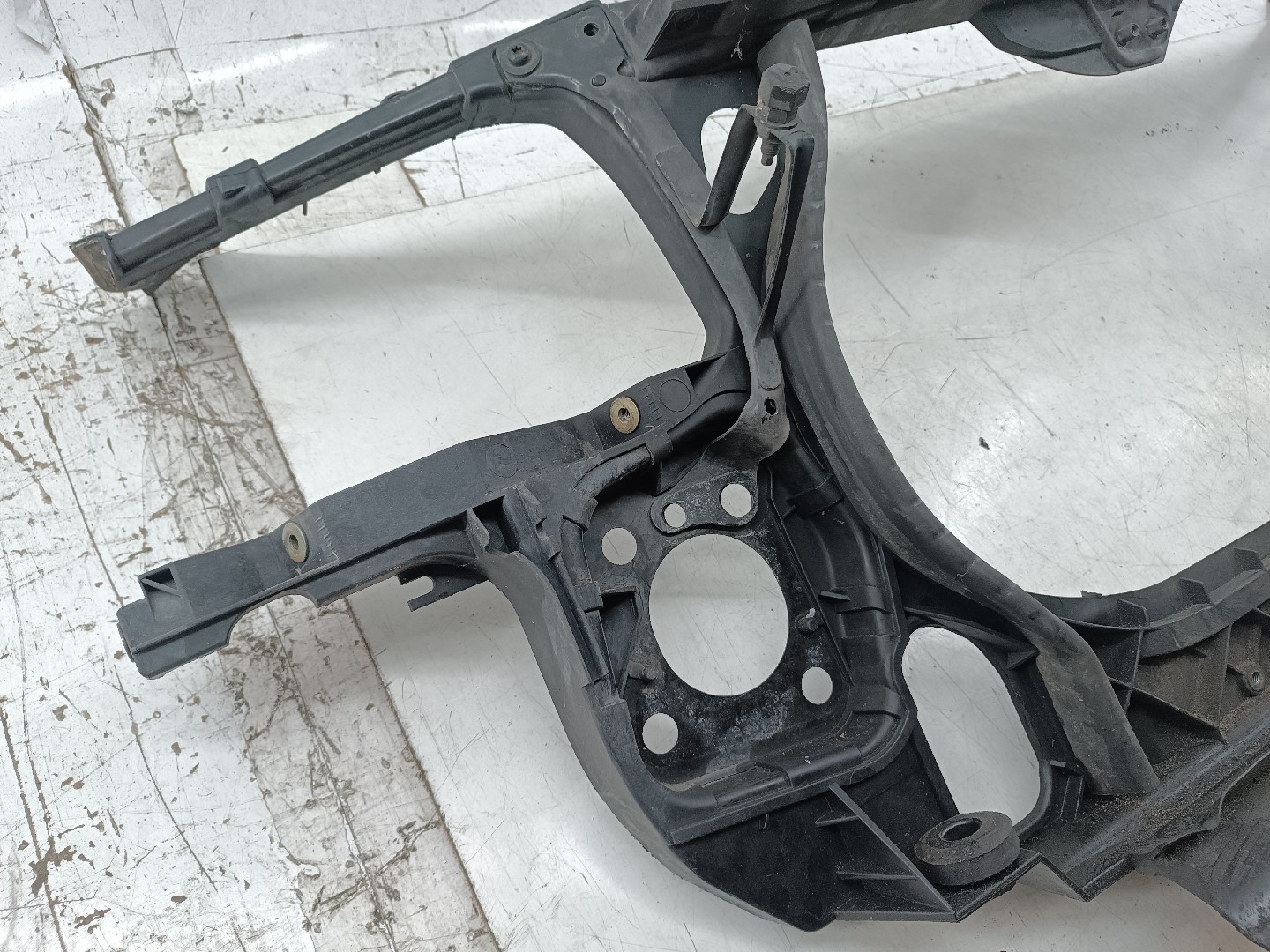 Frente em Fibra ou Chapa AUDI A4 Avant (8E5, B6) | 00 - 05 Imagem-9