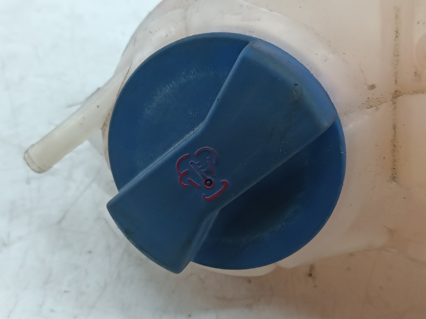 Depósito de expansão AUDI A4 Avant (8E5, B6) | 00 - 05 Imagem-3