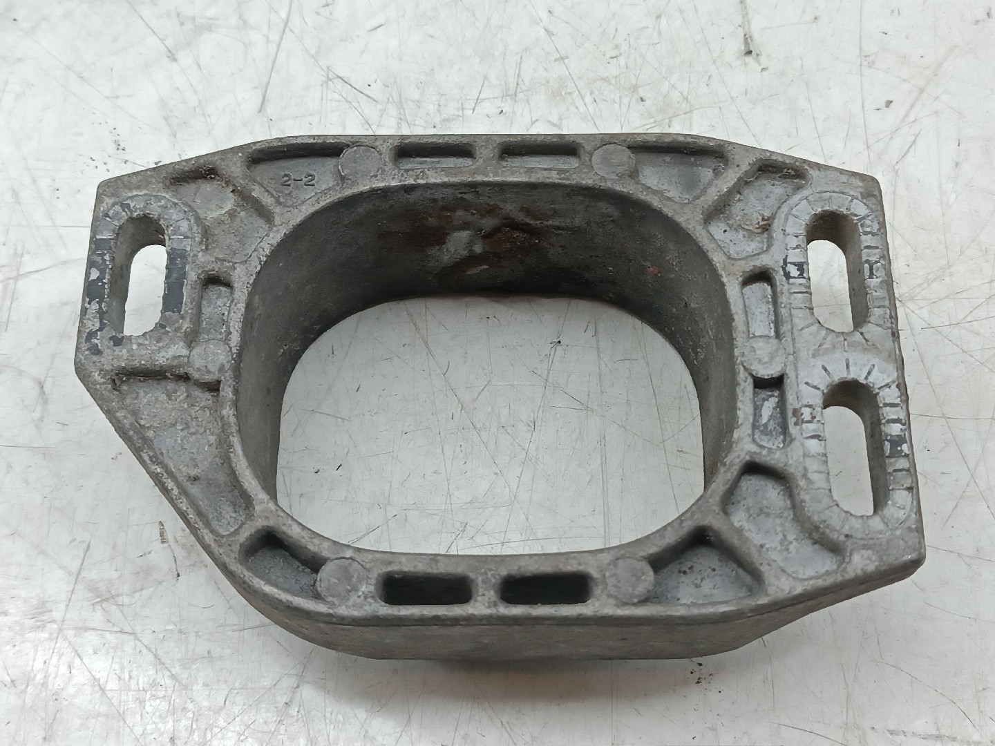 Suporte de motor AUDI A4 Avant (8E5, B6) | 00 - 05 Imagem-1