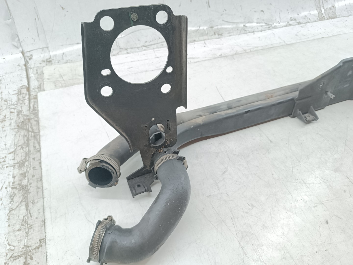 Travessa inferior em ferro AUDI A4 Avant (8E5, B6) | 00 - 05 Imagem-2