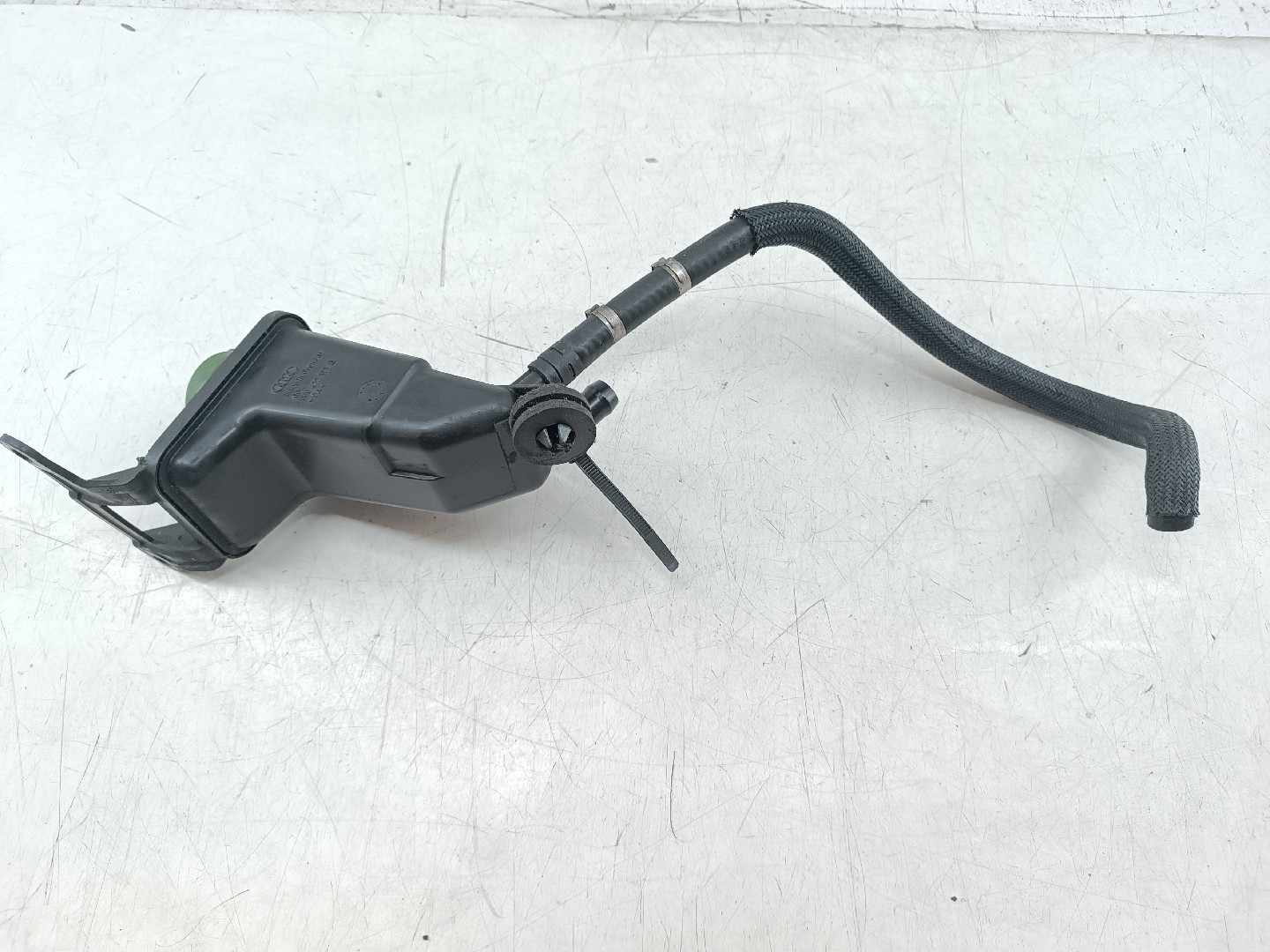 Reservatório de Direção Hidráulica AUDI A4 Avant (8E5, B6) | 00 - 05