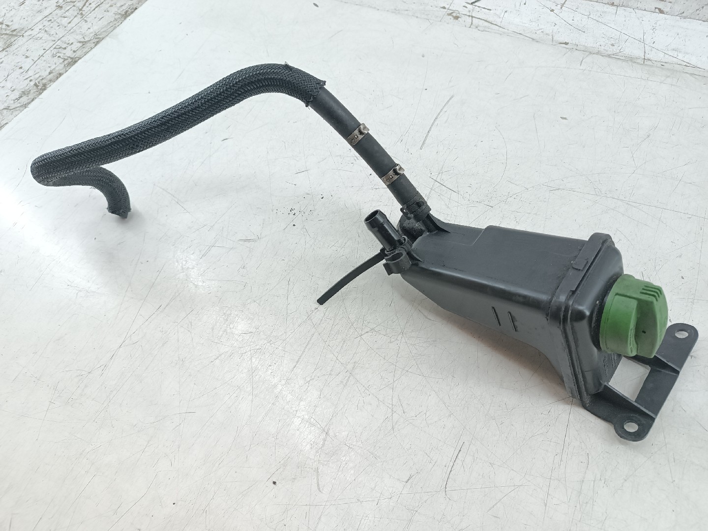 Reservatório de Direção Hidráulica AUDI A4 Avant (8E5, B6) | 00 - 05 Imagem-4