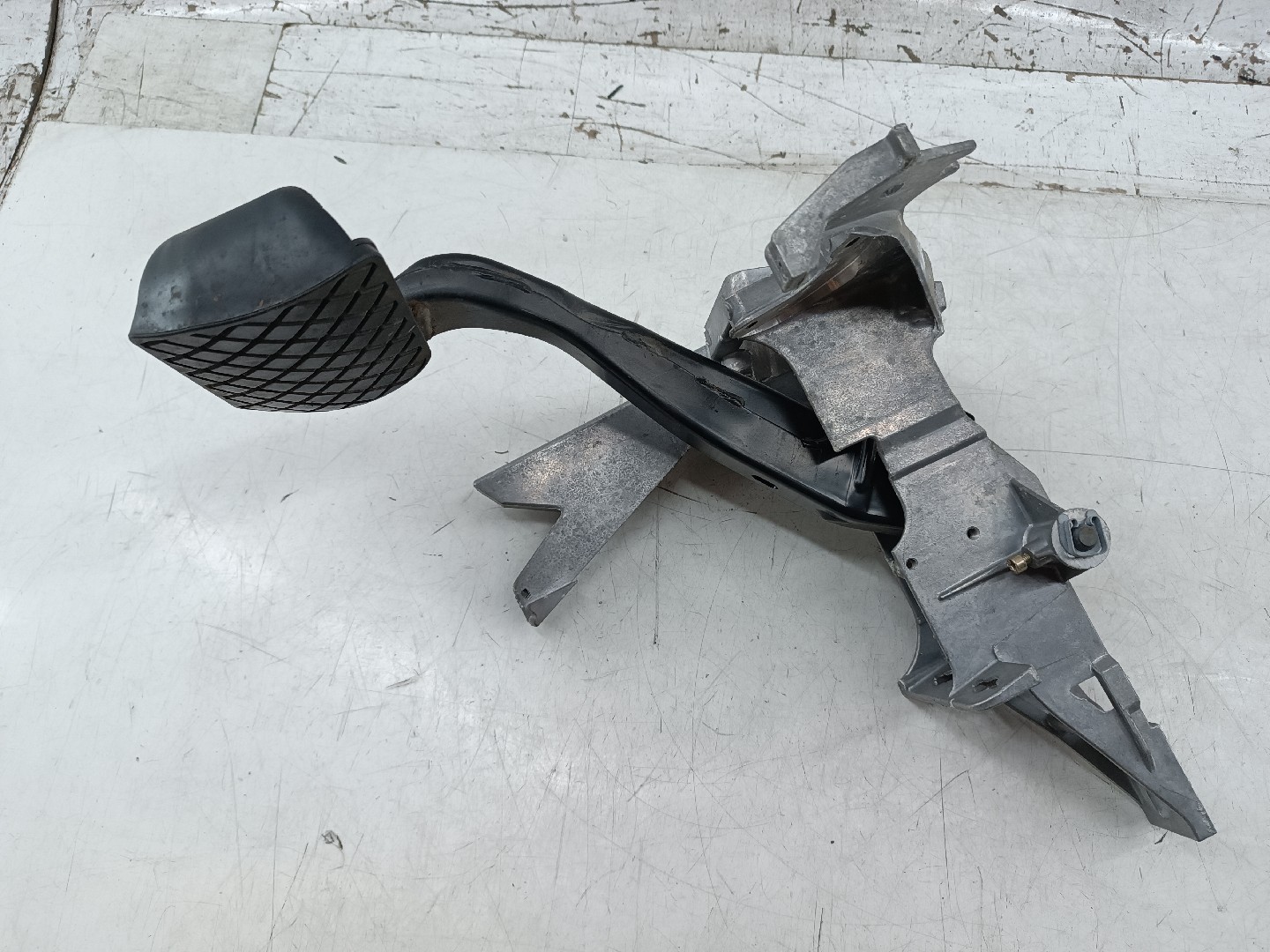 Pedal de travão AUDI A4 Avant (8E5, B6) | 00 - 05 Imagem-4