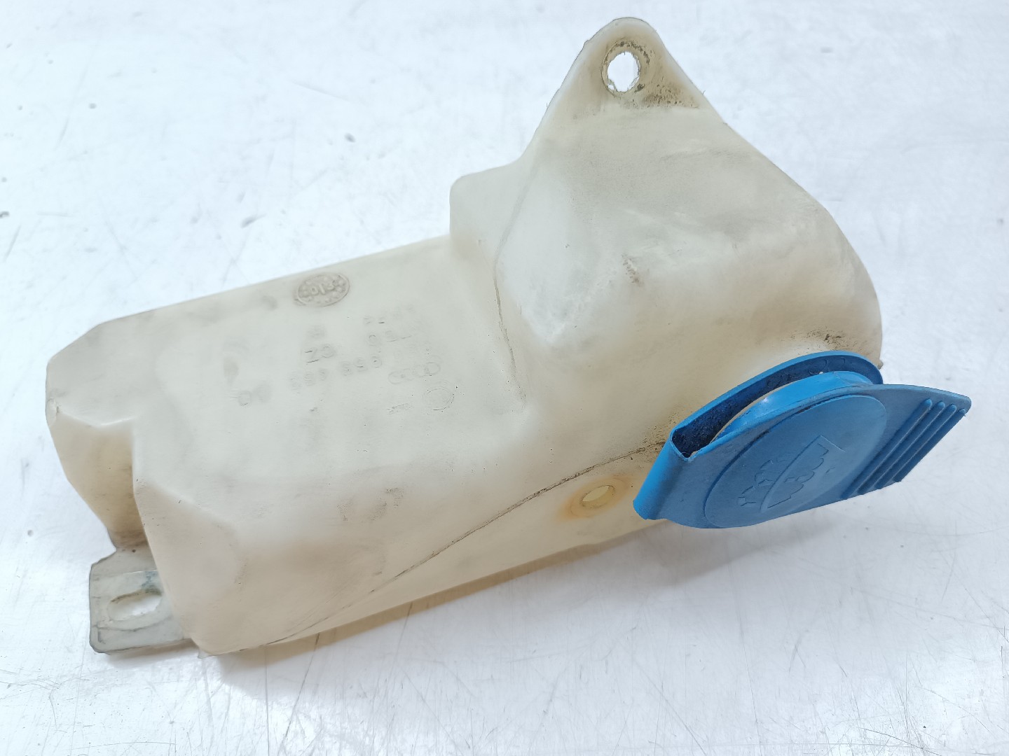 Reservatório de água do limpa para-brisas AUDI A4 Avant (8E5, B6) | 00 - 05 Imagem-4