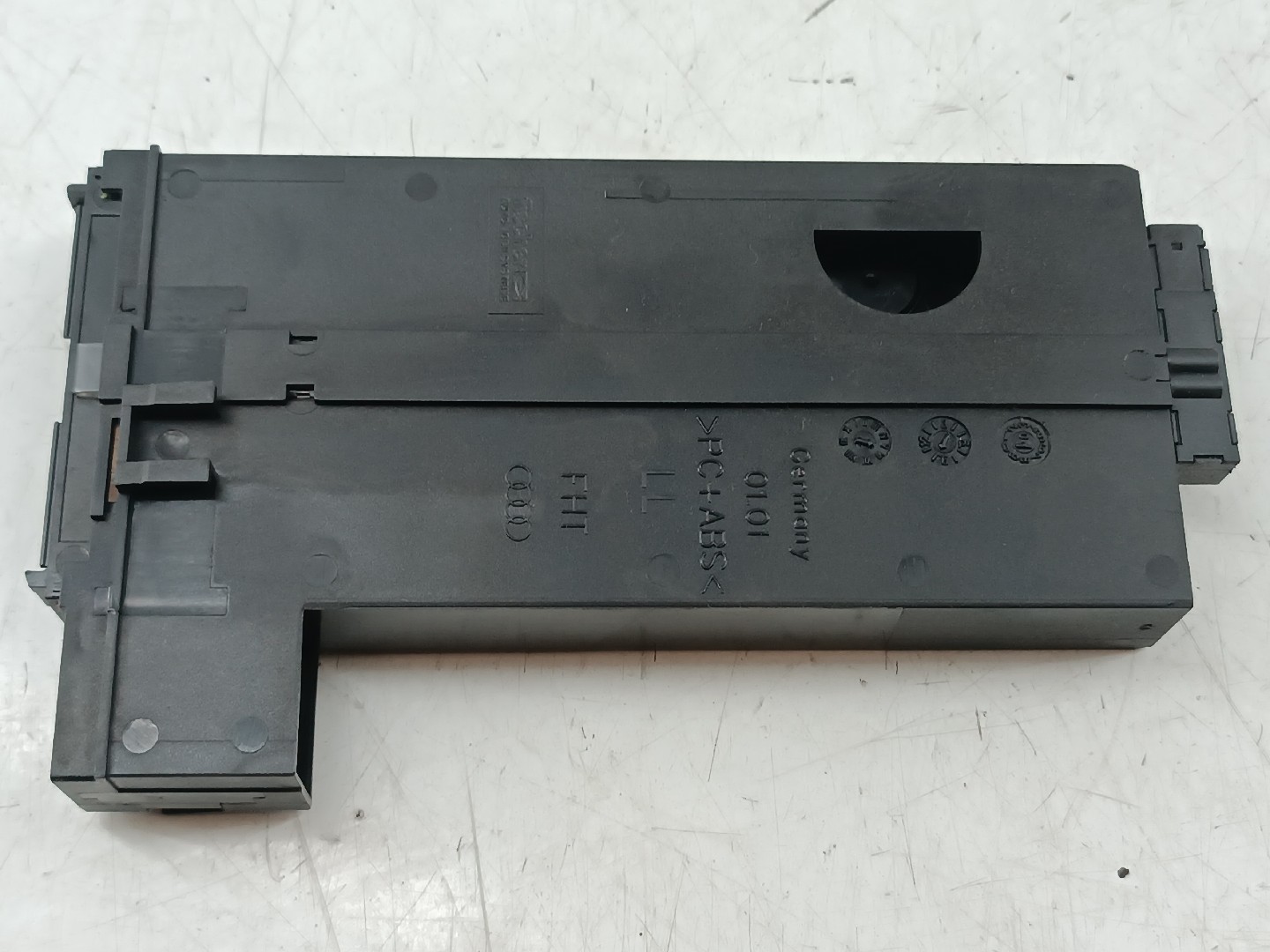 Caixa de arrumação AUDI A4 Avant (8E5, B6) | 00 - 05