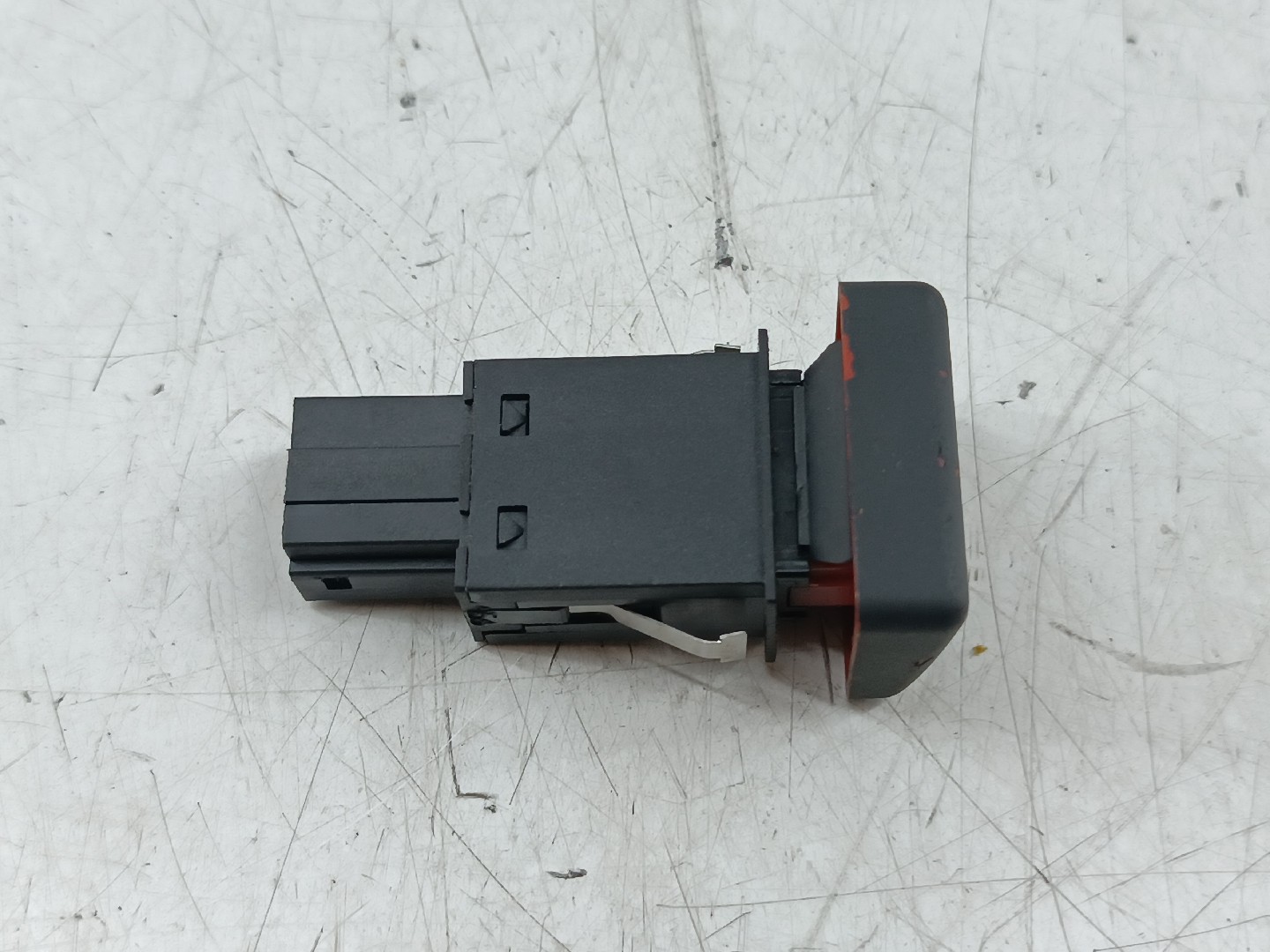 Interruptor 4 piscas AUDI A4 Avant (8E5, B6) | 00 - 05 Imagem-2