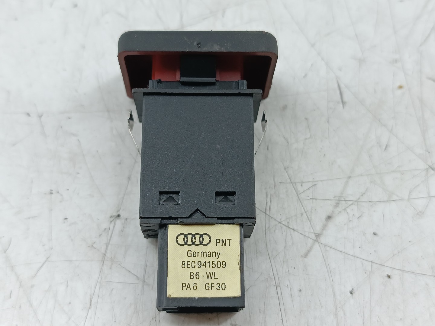 Interruptor 4 piscas AUDI A4 Avant (8E5, B6) | 00 - 05 Imagem-1
