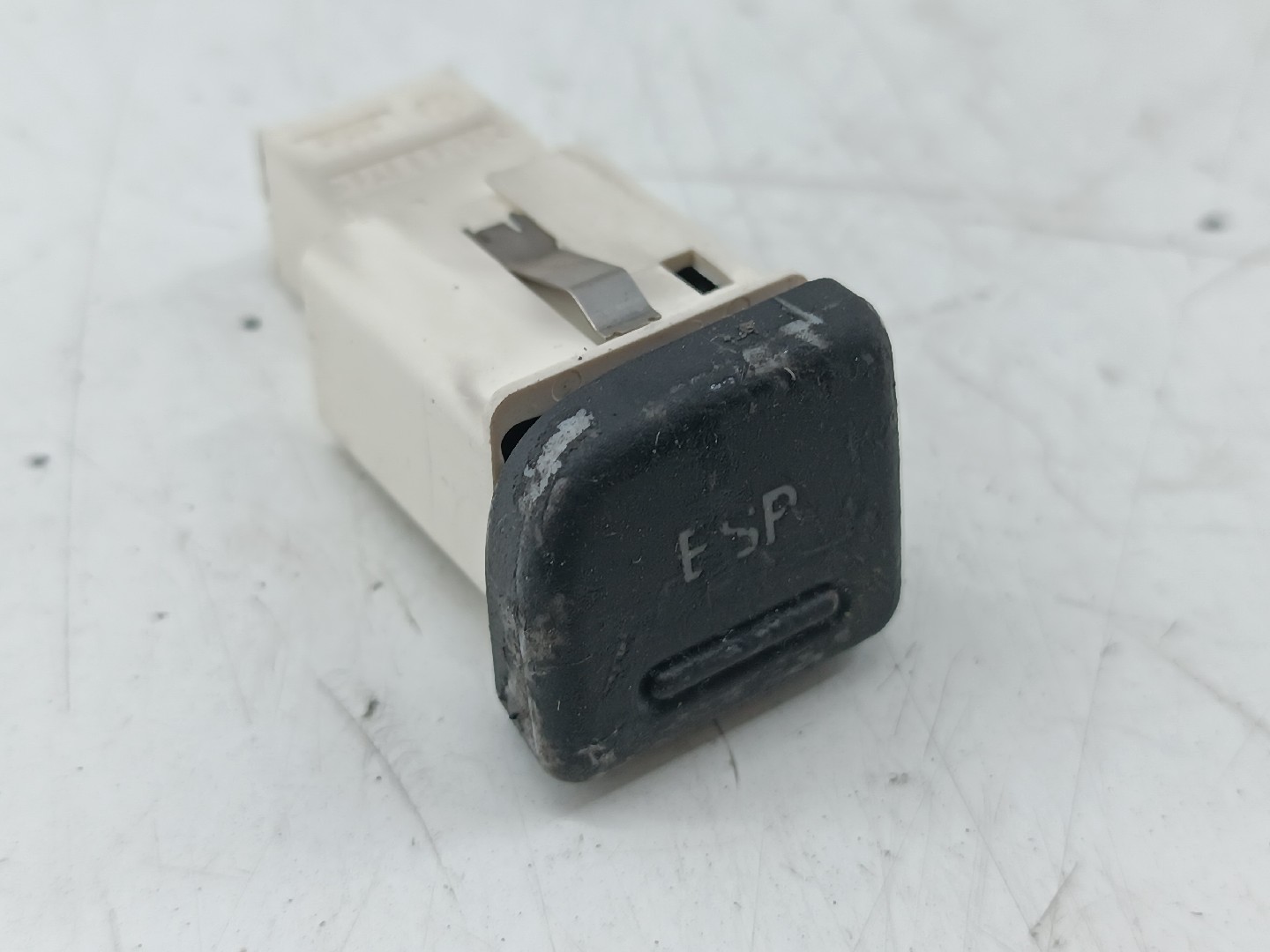 Botão ESP AUDI A4 Avant (8E5, B6) | 00 - 05 Imagem-3