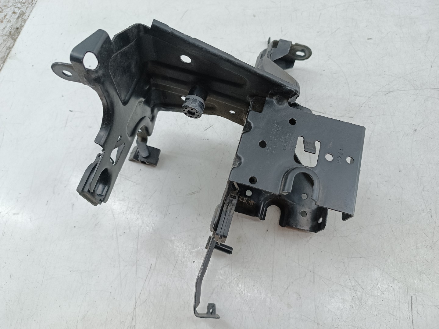 Suporte AUDI A4 Avant (8E5, B6) | 00 - 05 Imagem-1