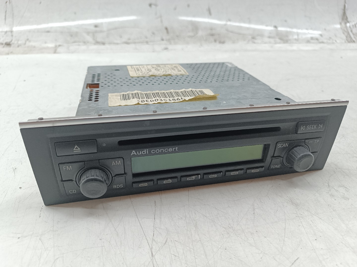 Auto-Rádio AUDI A4 Avant (8E5, B6) | 00 - 05 Imagem-5