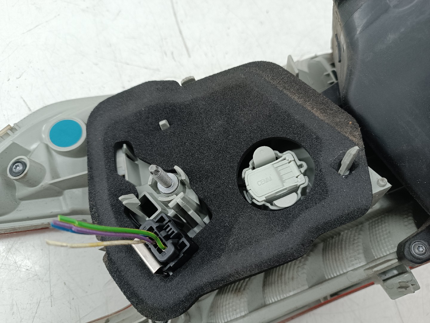 Farolim Stop Direito PEUGEOT 308 SW II | 14 -  Imagem-1