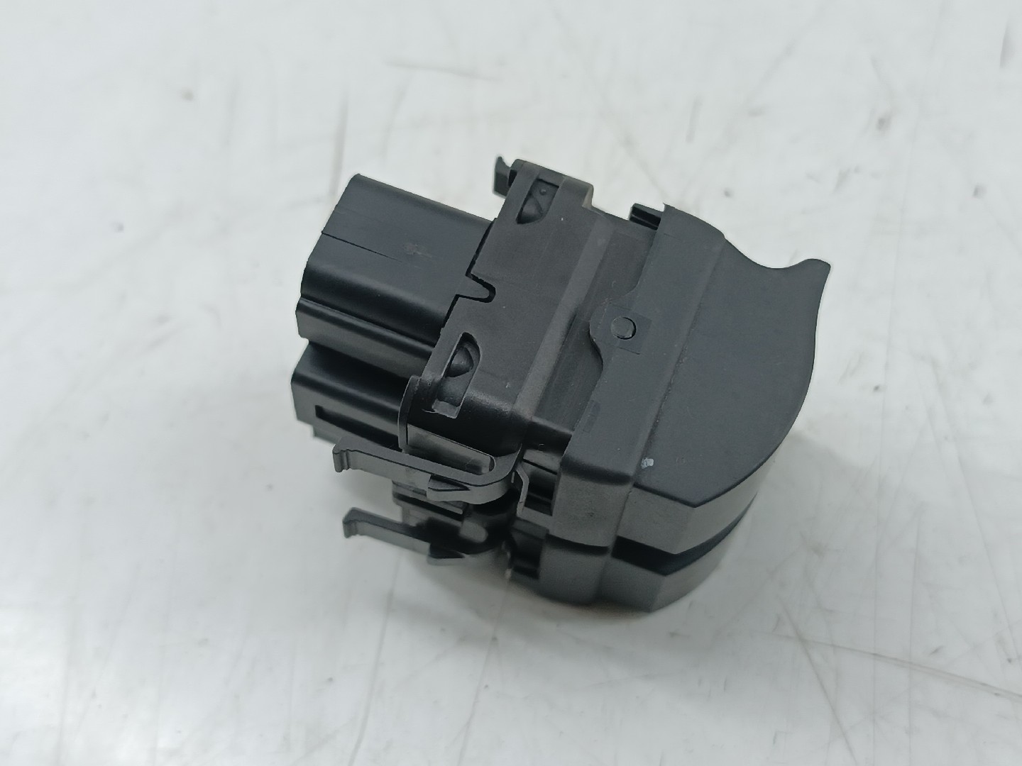 Comutador de vidro frente esquerdo RENAULT CLIO II (BB_, CB_) | 98 - 