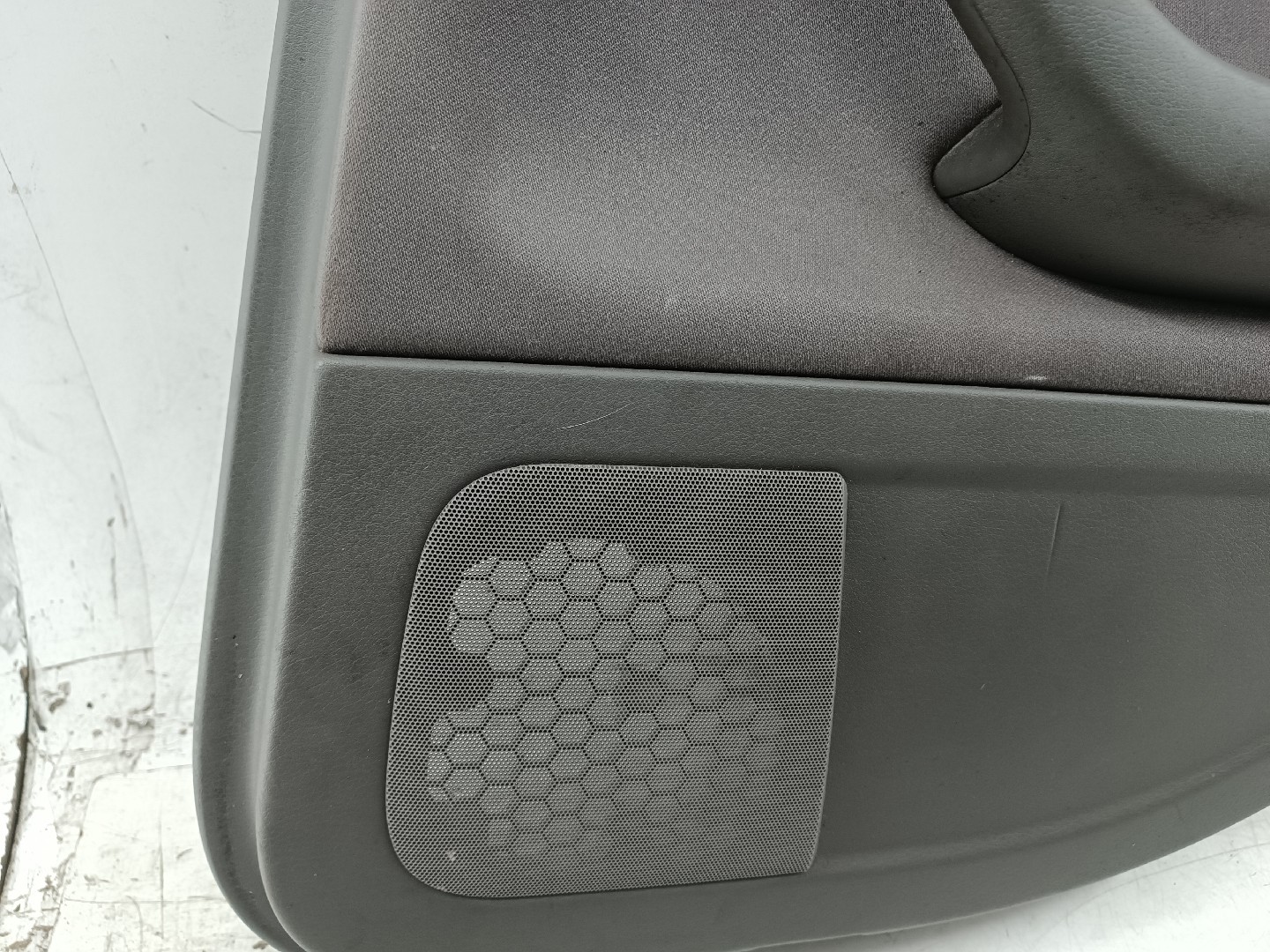 Quartela de porta trás direita AUDI A4 Avant (8E5, B6) | 00 - 05 Imagem-8