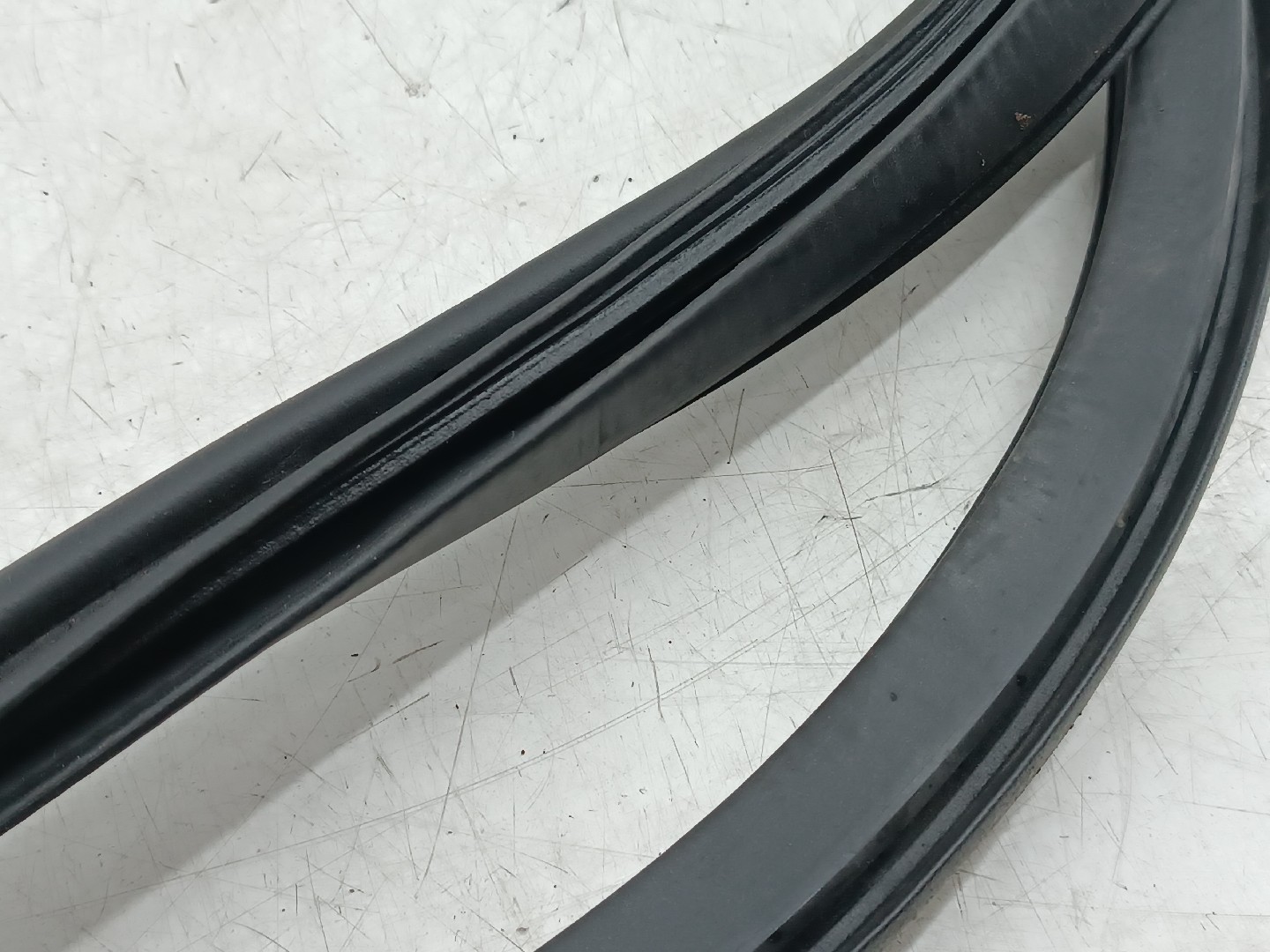 Borracha porta de frente esquerda VOLKSWAGEN POLO (6R1, 6C1) | 09 -  Imagem-1