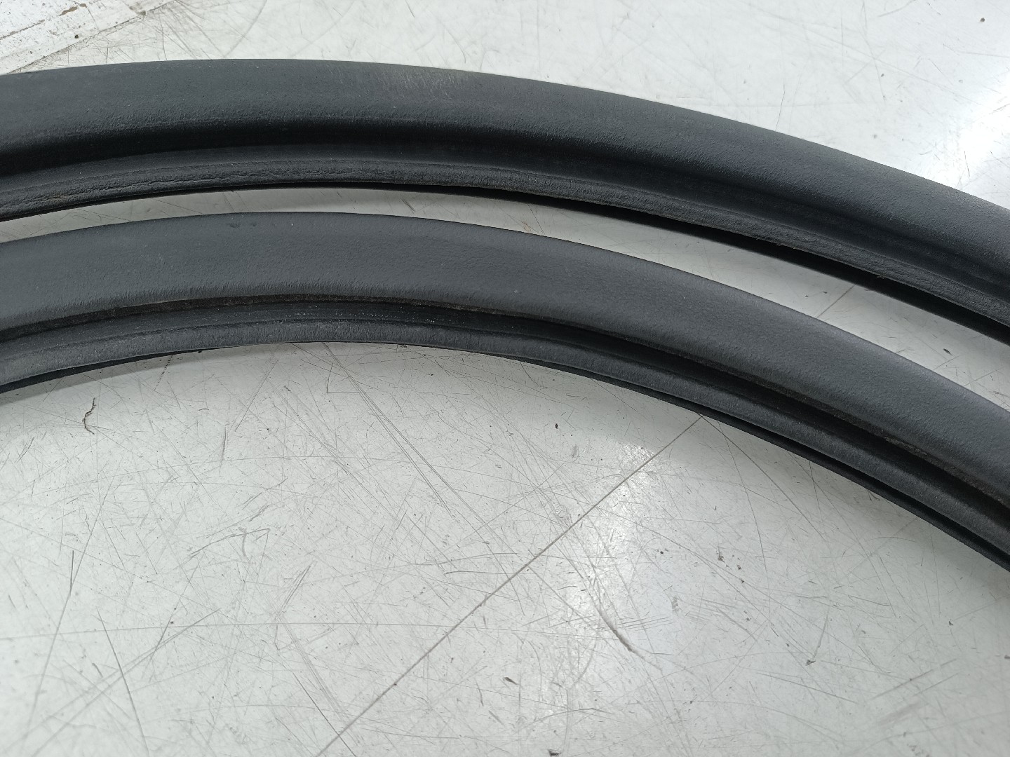 Borracha porta de frente esquerda VOLKSWAGEN POLO (6R1, 6C1) | 09 -  Imagem-3