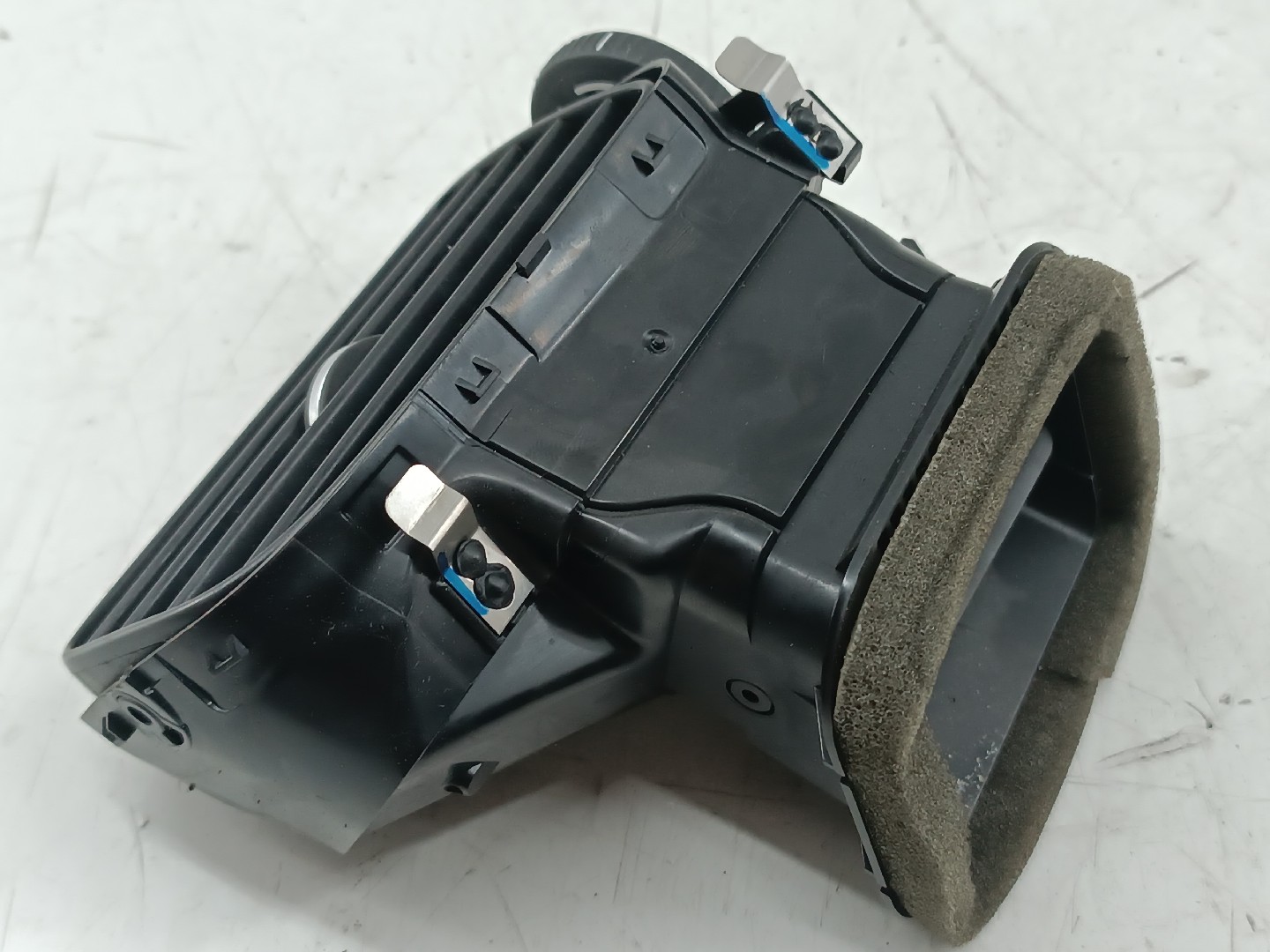 Difusor de ar VOLKSWAGEN POLO (6R1, 6C1) | 09 -  Imagem-3