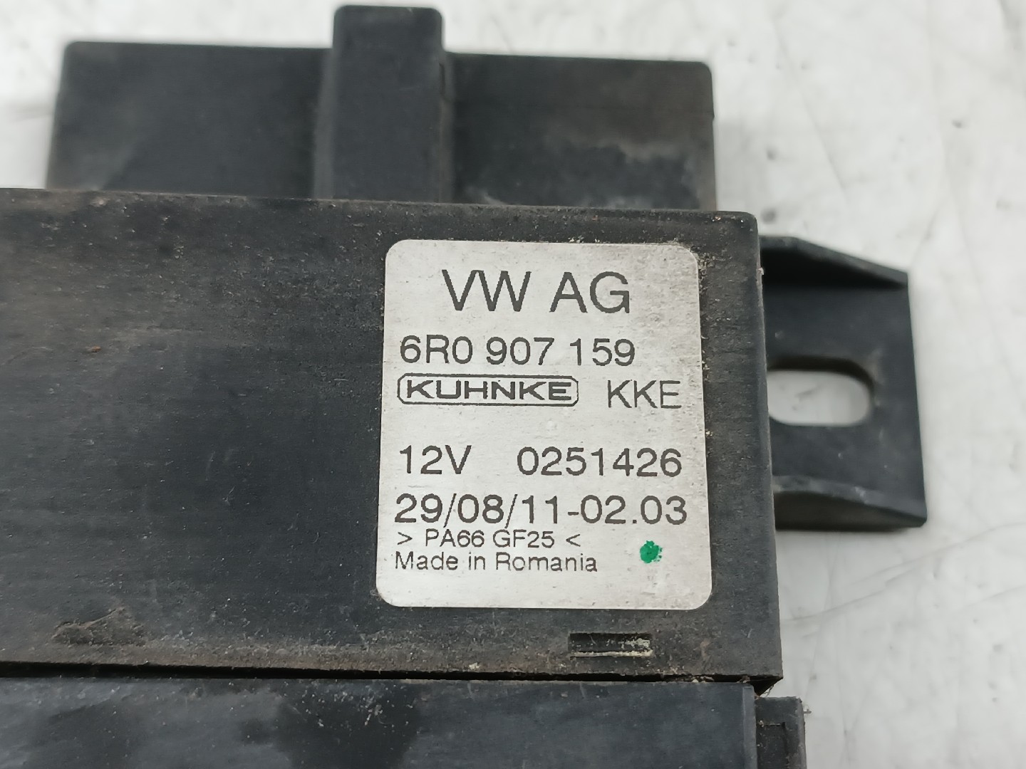 Centralina da Bomba Injectora VOLKSWAGEN POLO (6R1, 6C1) | 09 -  Imagem-2