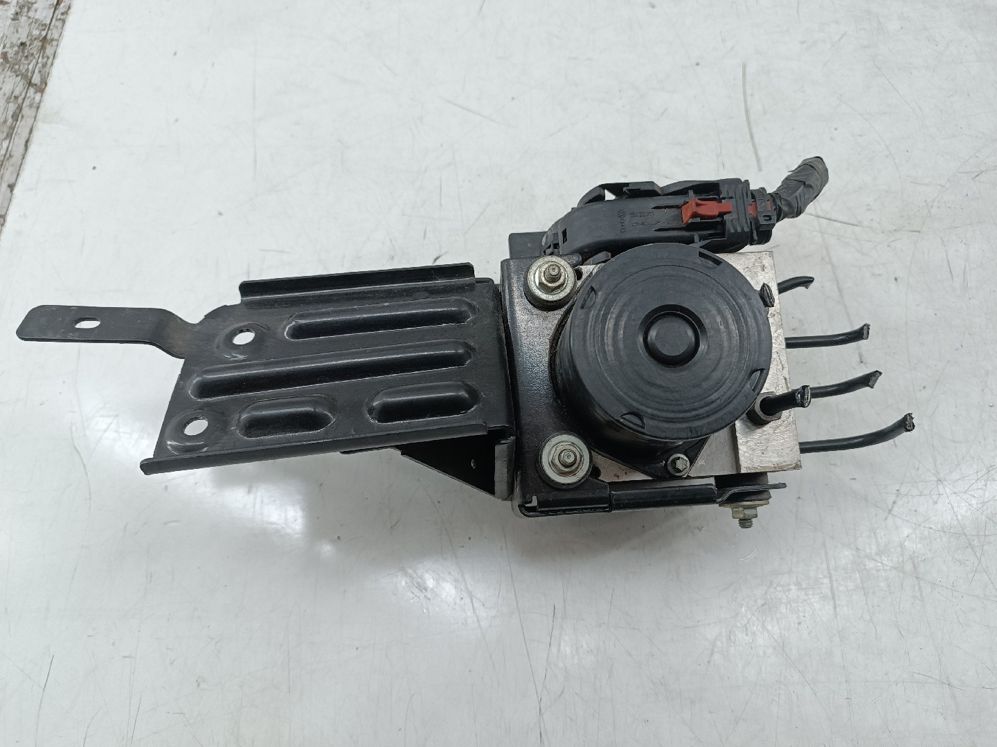 Módulo de ABS VOLKSWAGEN POLO (6R1, 6C1) | 09 - 