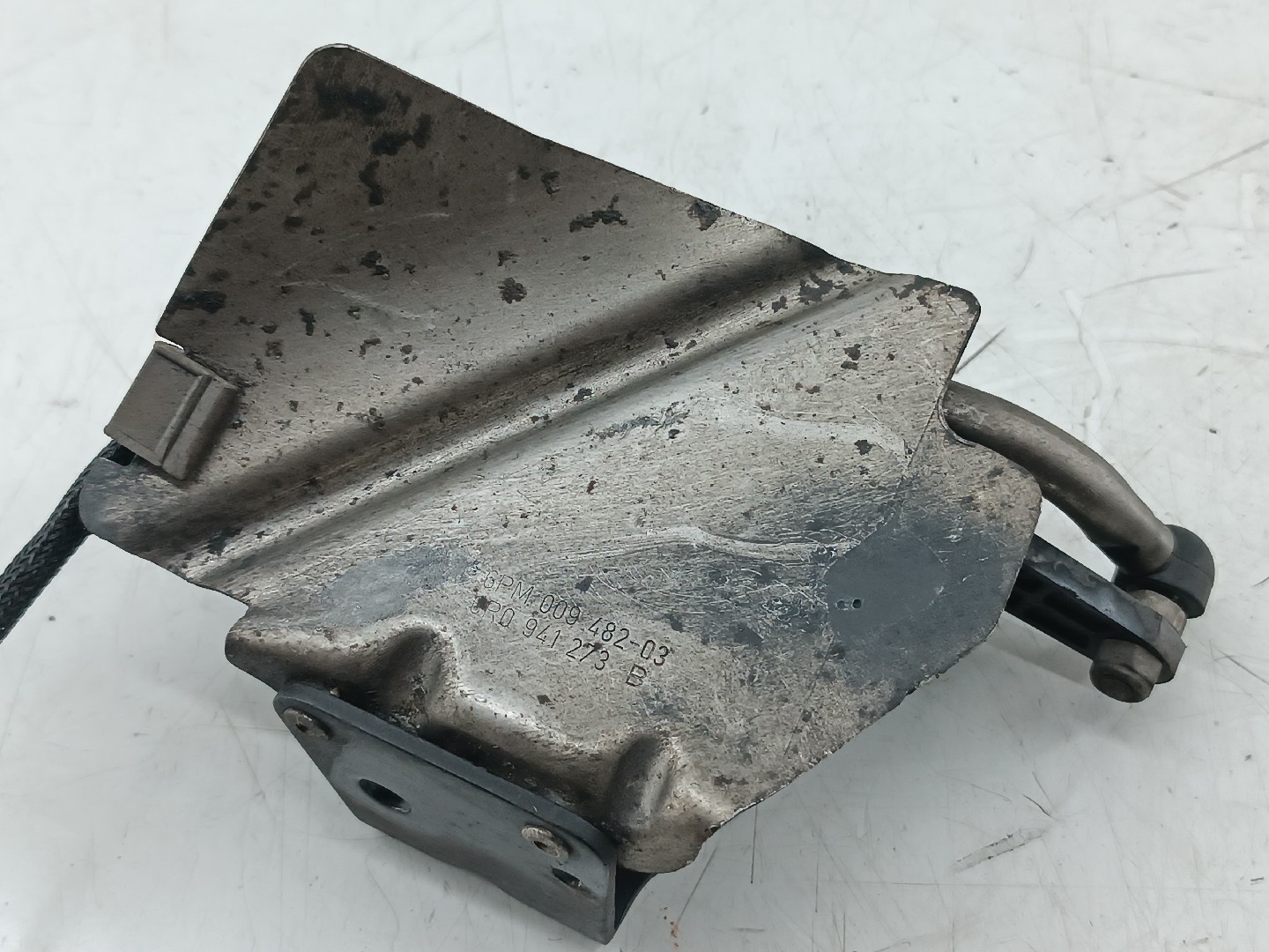 Sensor de nível de altura VOLKSWAGEN POLO (6R1, 6C1) | 09 - 