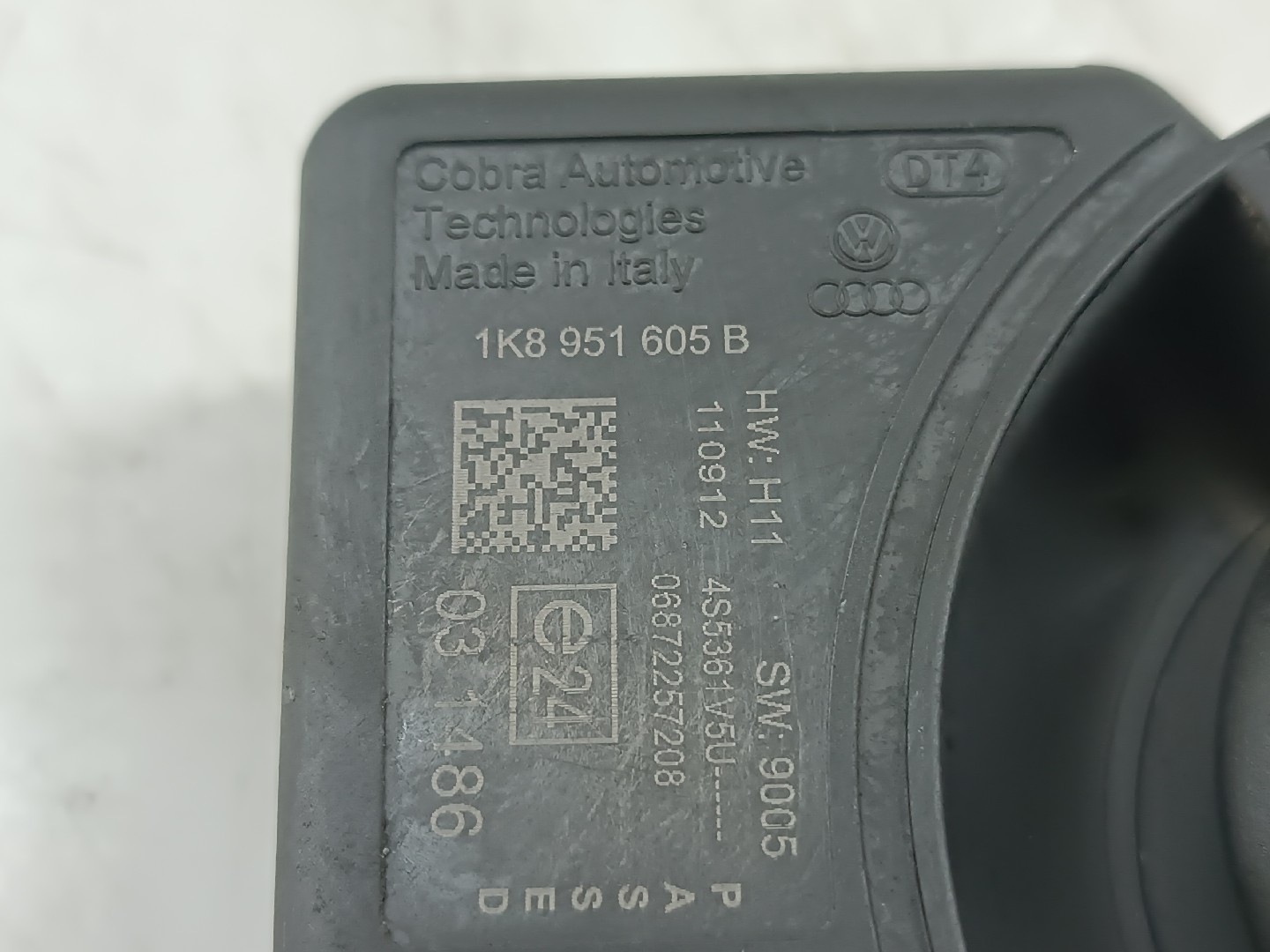 Módulo de alarme VOLKSWAGEN POLO (6R1, 6C1) | 09 -  Imagem-2