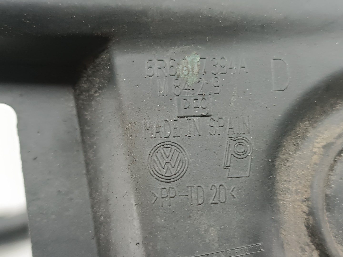 Suporte de montagem de para-choques VOLKSWAGEN POLO (6R1, 6C1) | 09 -  Imagem-1