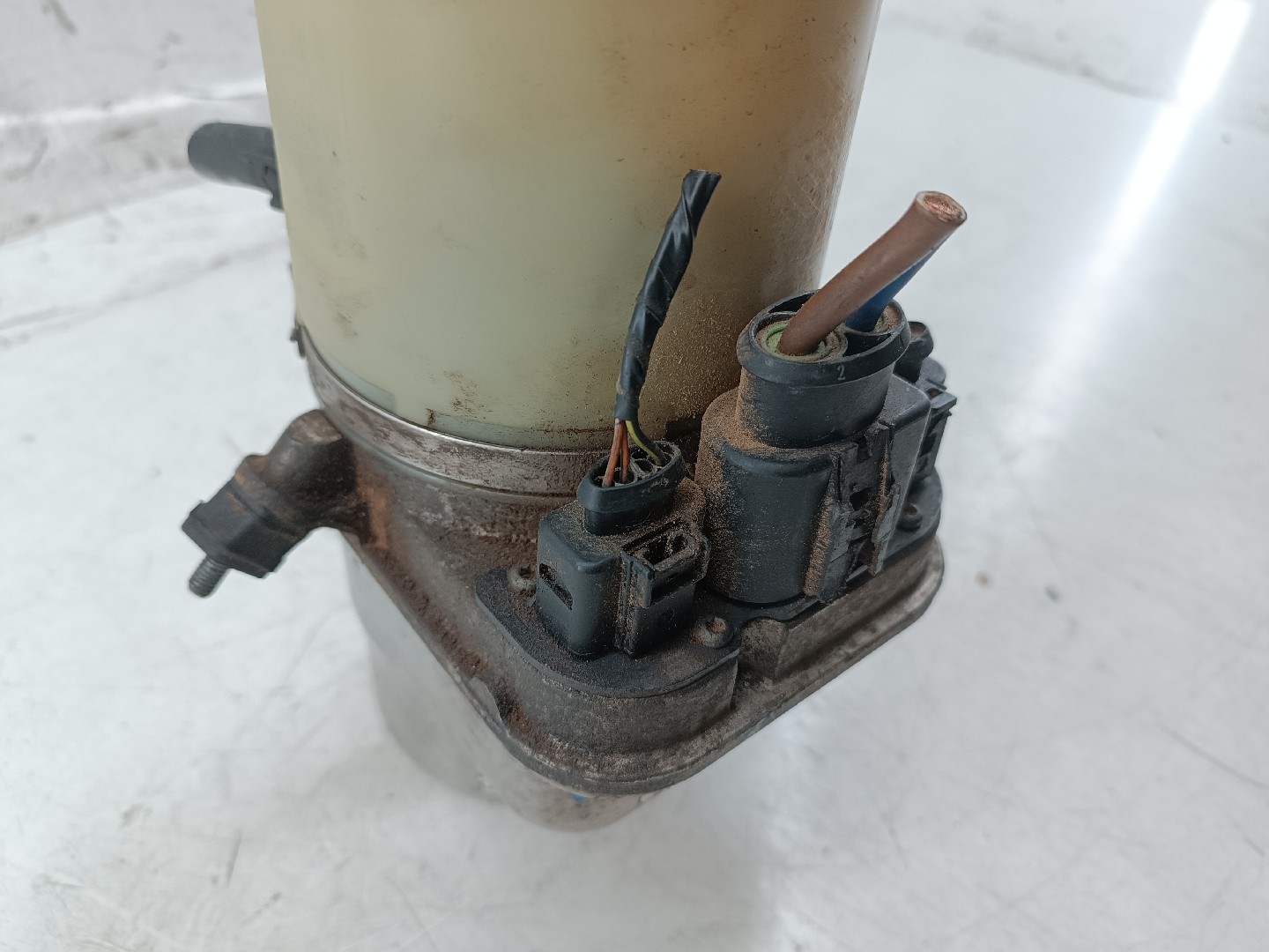 Bomba de direçao assistida VOLKSWAGEN POLO (6R1, 6C1) | 09 -  Imagem-3