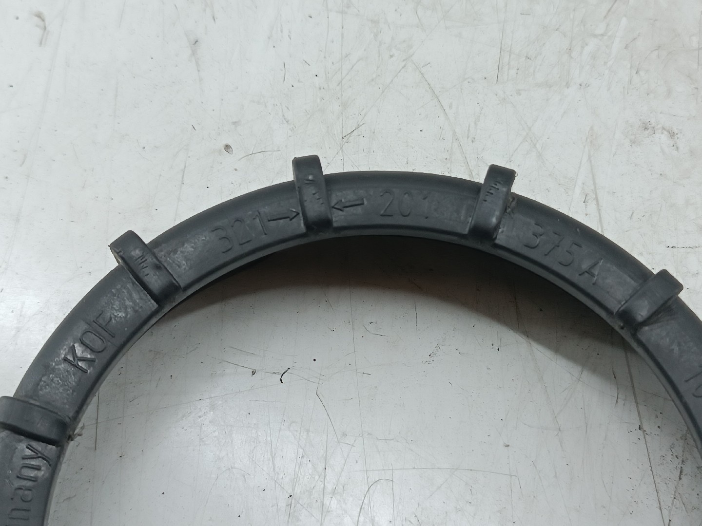 Aro de Fecho Bomba de Combustível VOLKSWAGEN POLO (6R1, 6C1) | 09 -  Imagem-1