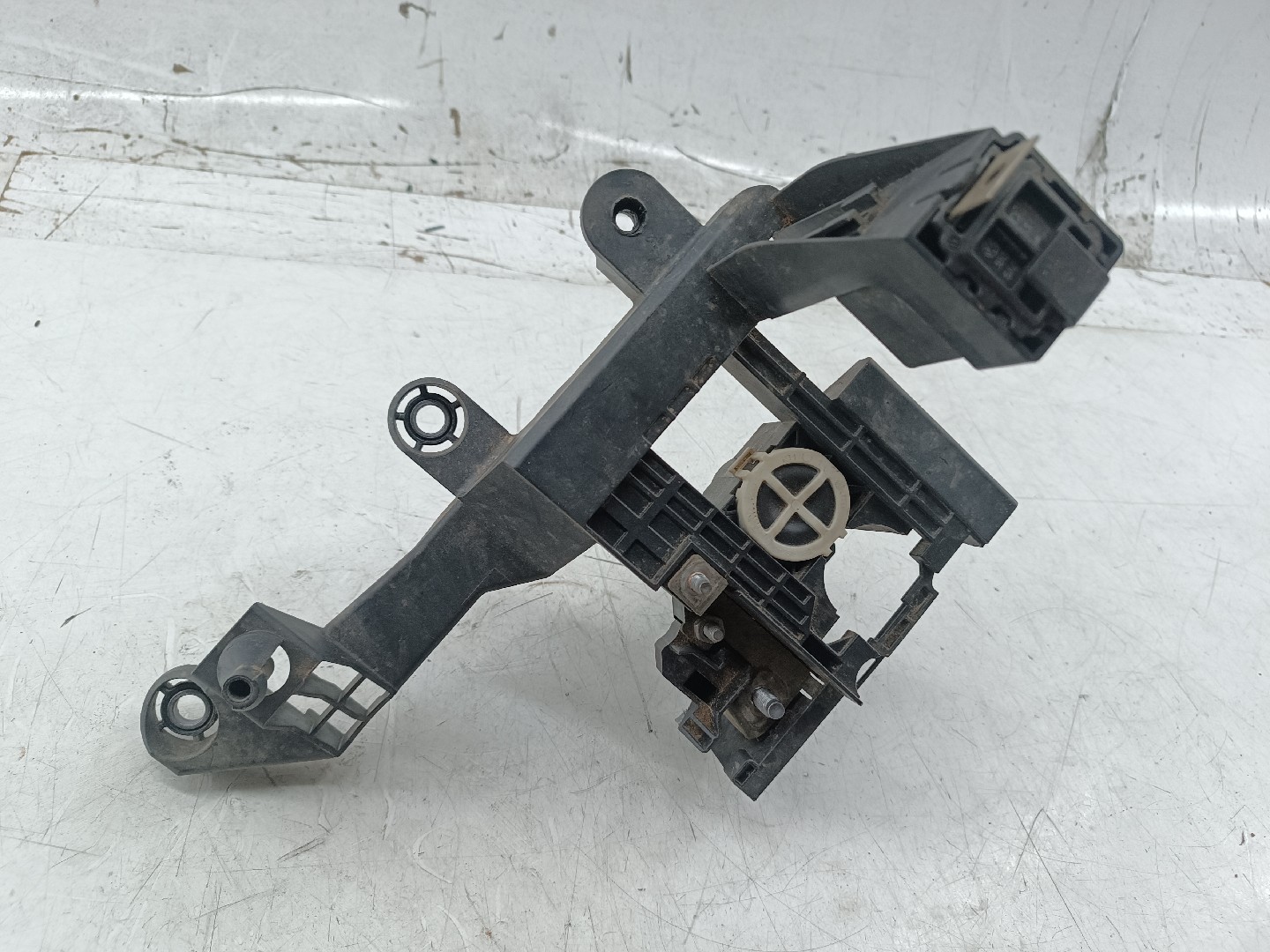 Suporte VOLKSWAGEN POLO (6R1, 6C1) | 09 -  Imagem-1