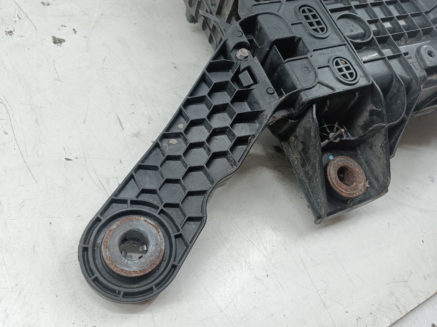 Depósito ad blue PEUGEOT 308 SW II | 14 -  Imagem-2