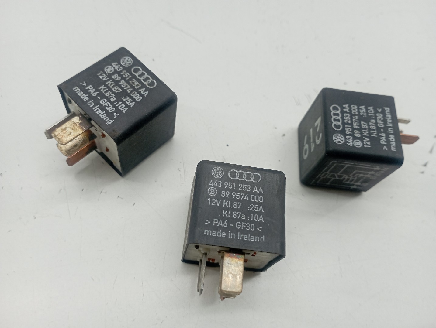 Relés AUDI A6 Avant (4A5, C4) | 94 - 97