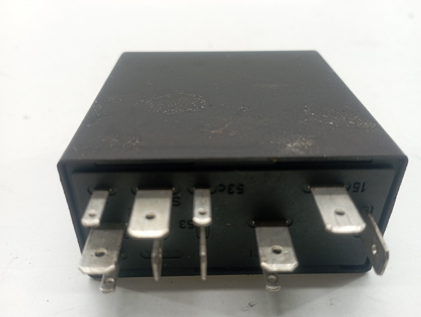 Módulo relé AUDI A4 Avant (8D5, B5) | 94 - 02 Imagem-2