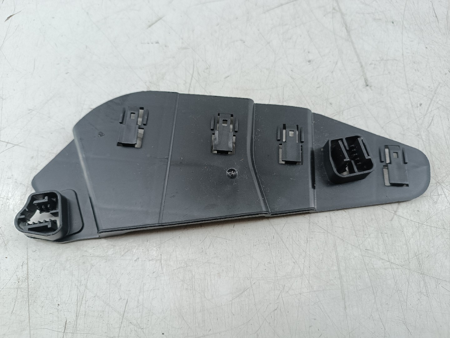 Suporte de instalação eletrica PEUGEOT 308 SW II | 14 -  Imagem-2