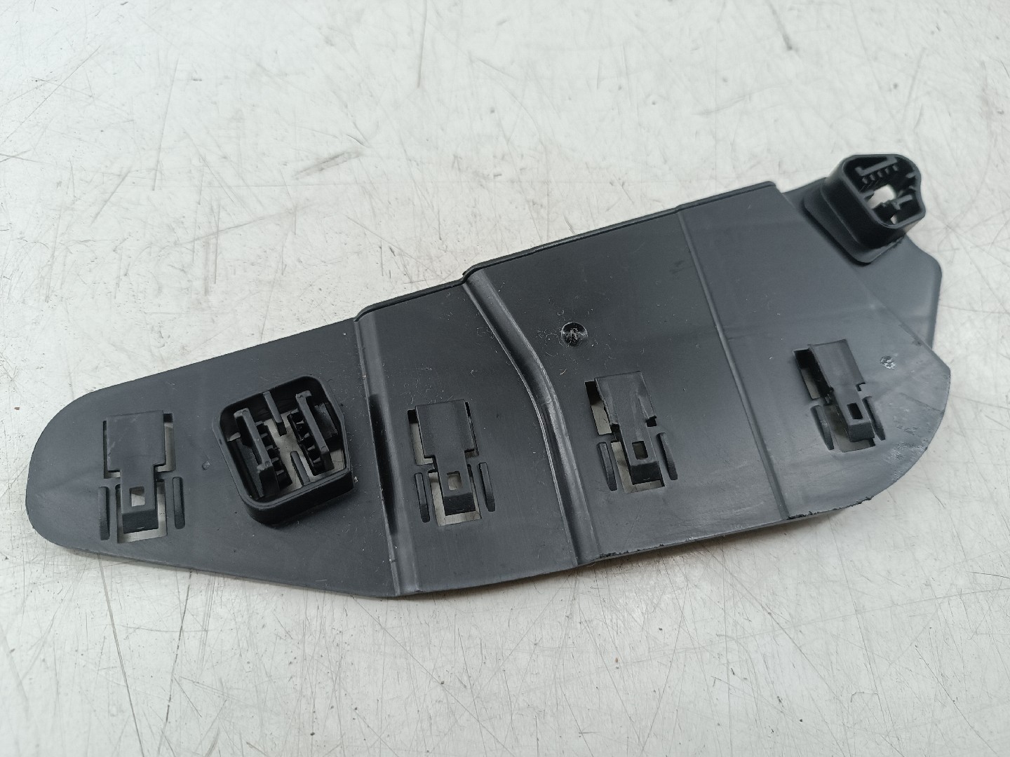 Suporte de instalação eletrica PEUGEOT 308 SW II | 14 -  Imagem-3