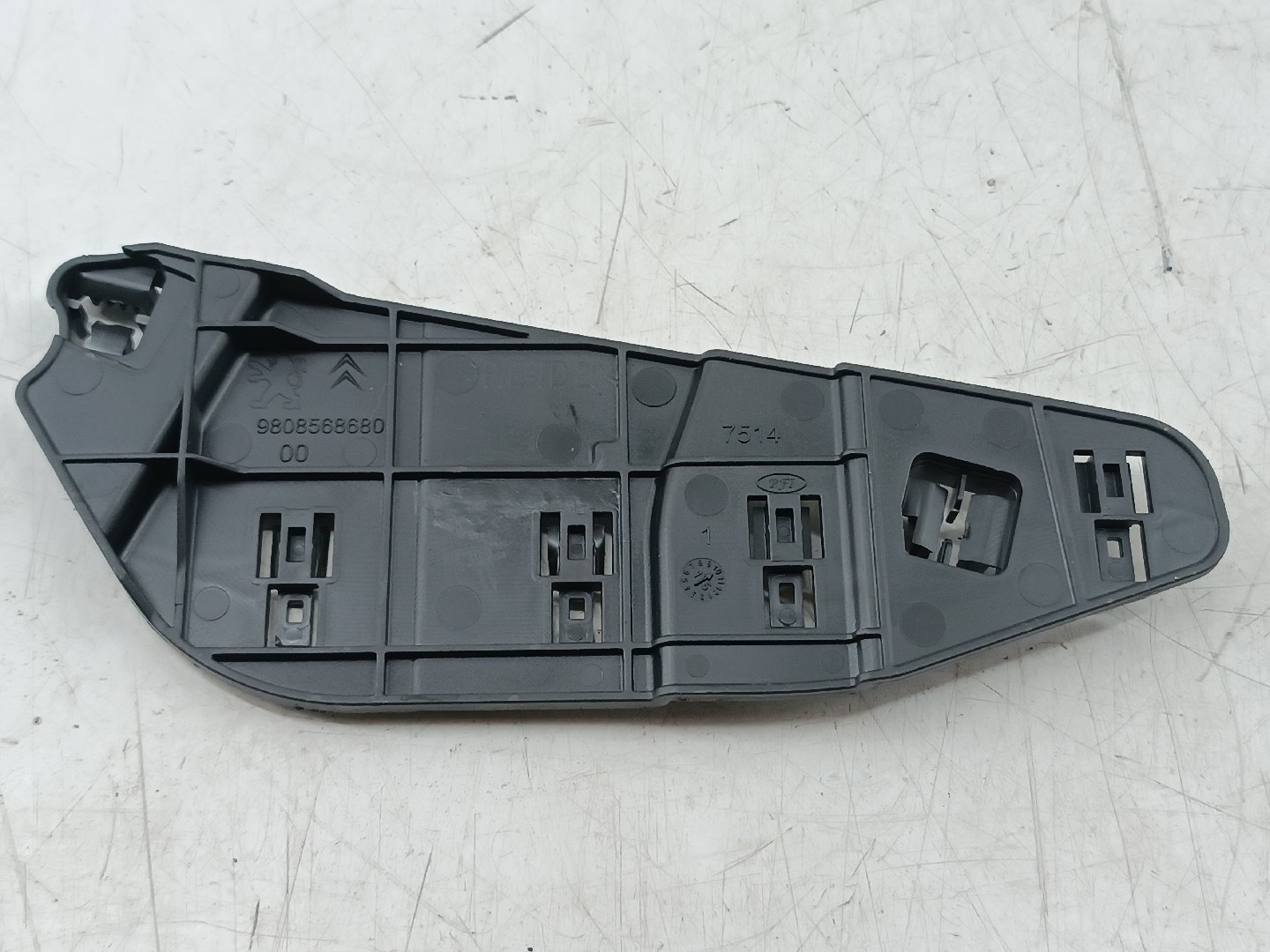 Suporte de instalação eletrica PEUGEOT 308 SW II | 14 - 