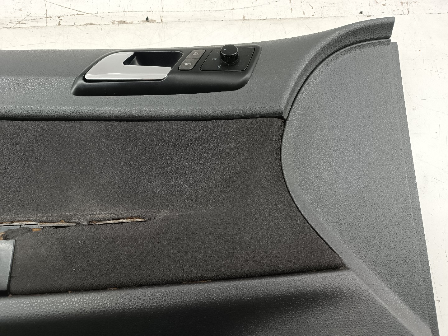 Quartela de porta frente esquerda VOLKSWAGEN POLO (9N_) | 01 - 14 Imagem-9