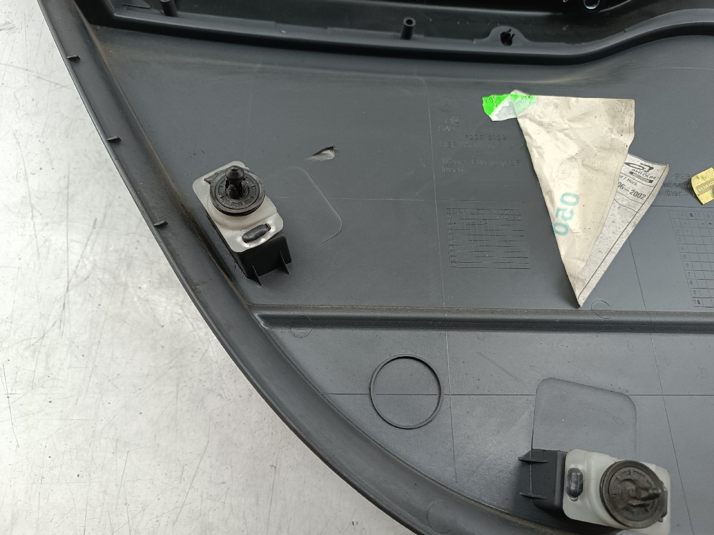 Quartela de porta trás direita VOLKSWAGEN POLO (9N_) | 01 - 14 Imagem-3