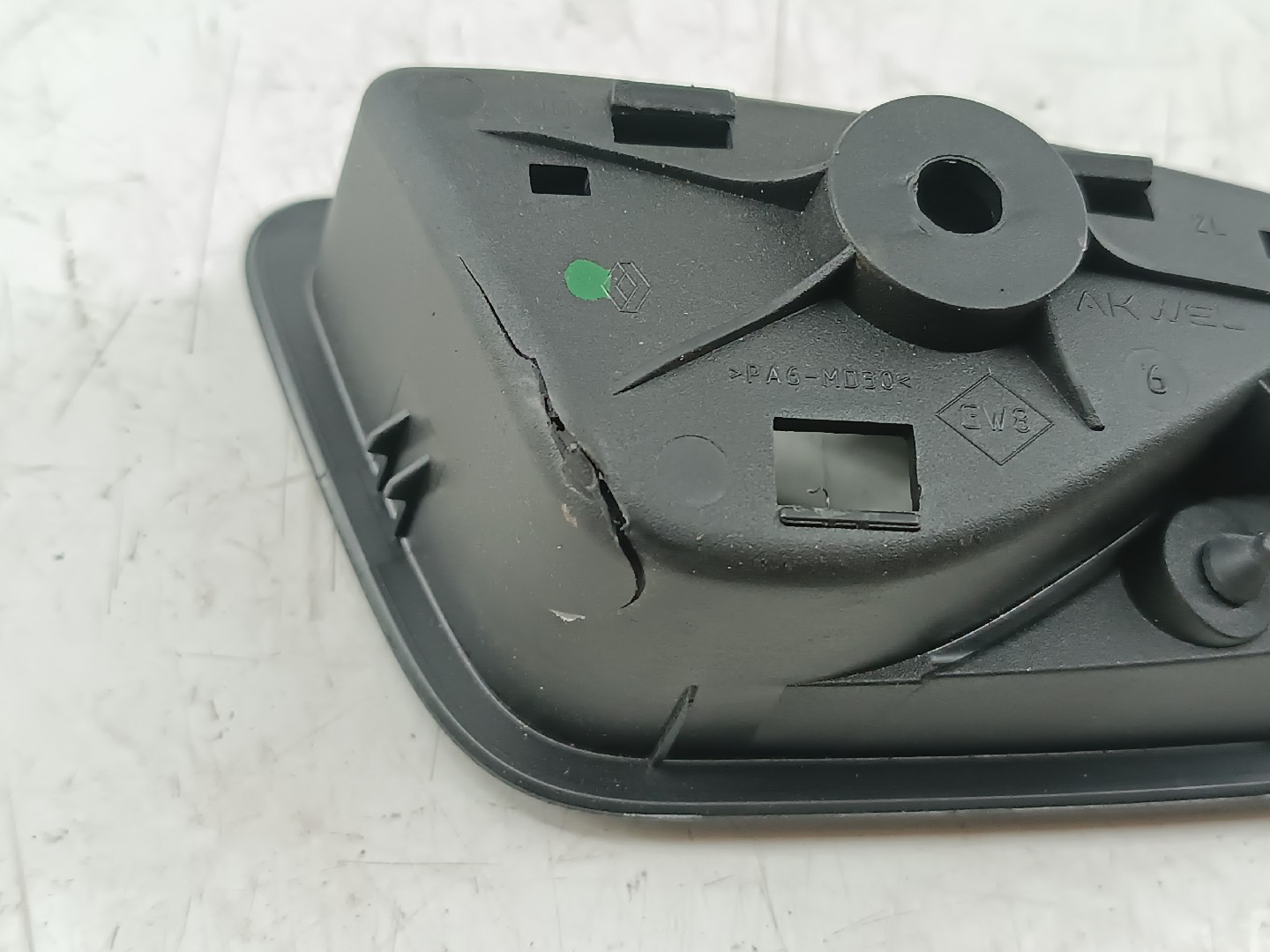 Puxador Interior Porta Tras Esquerdo RENAULT CLIO V (BF_) | 19 -  Imagem-2